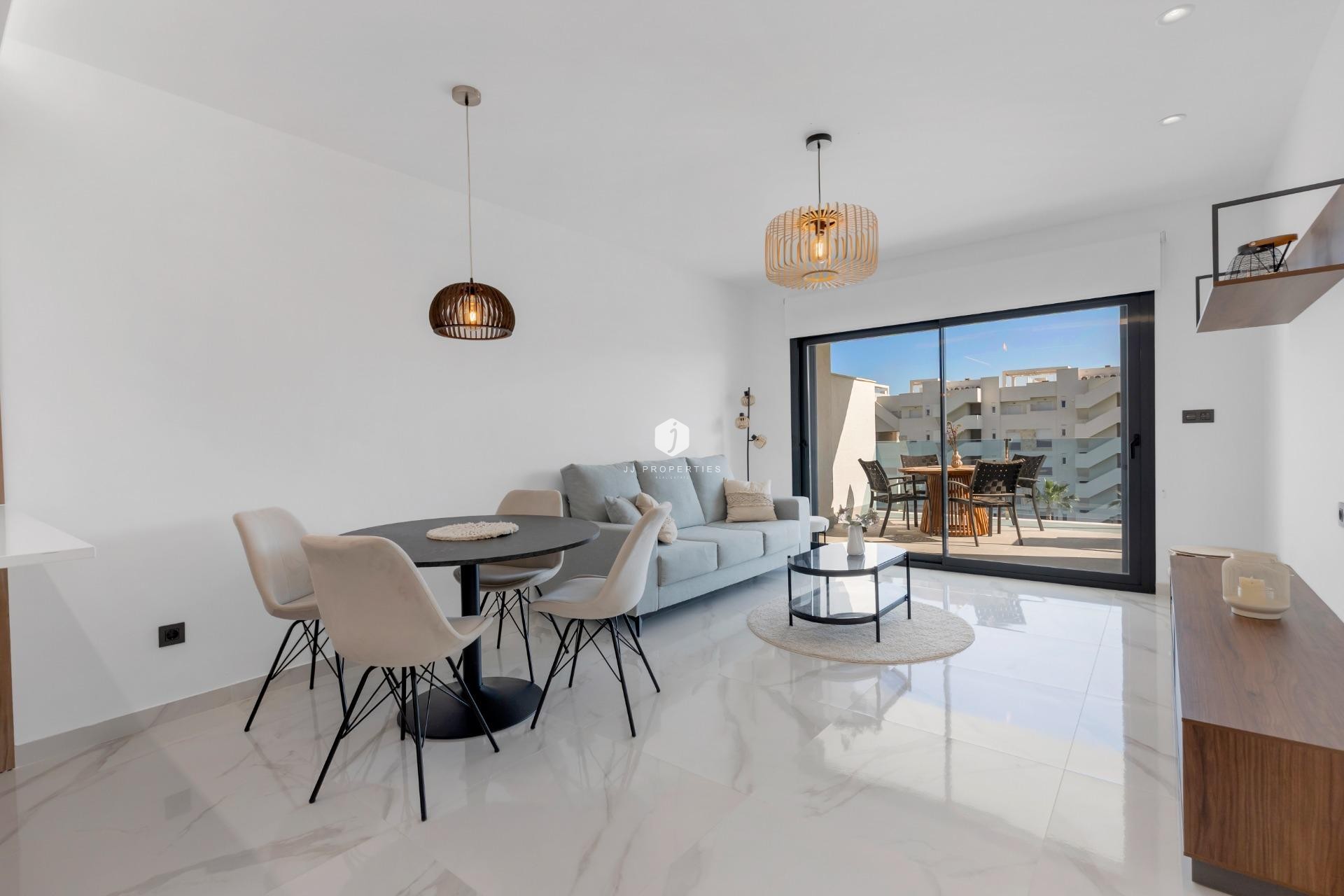 Tweedehands - Appartement / flat -
Guardamar del Segura - El Raso