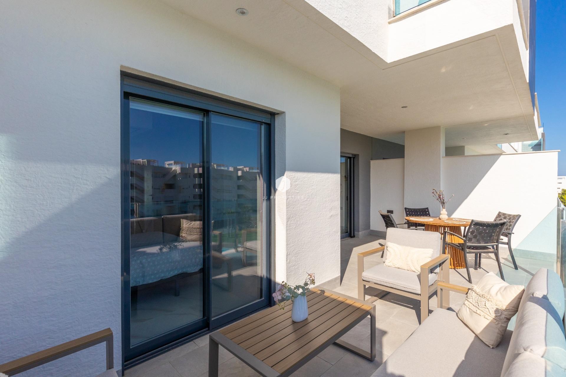 Tweedehands - Appartement / flat -
Guardamar del Segura - El Raso