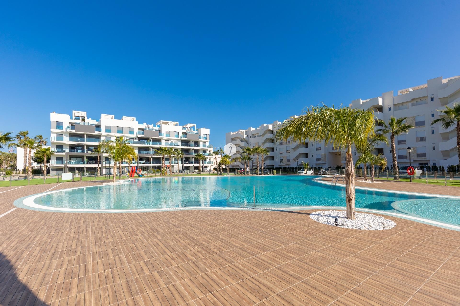 Tweedehands - Appartement / flat -
Guardamar del Segura - El Raso