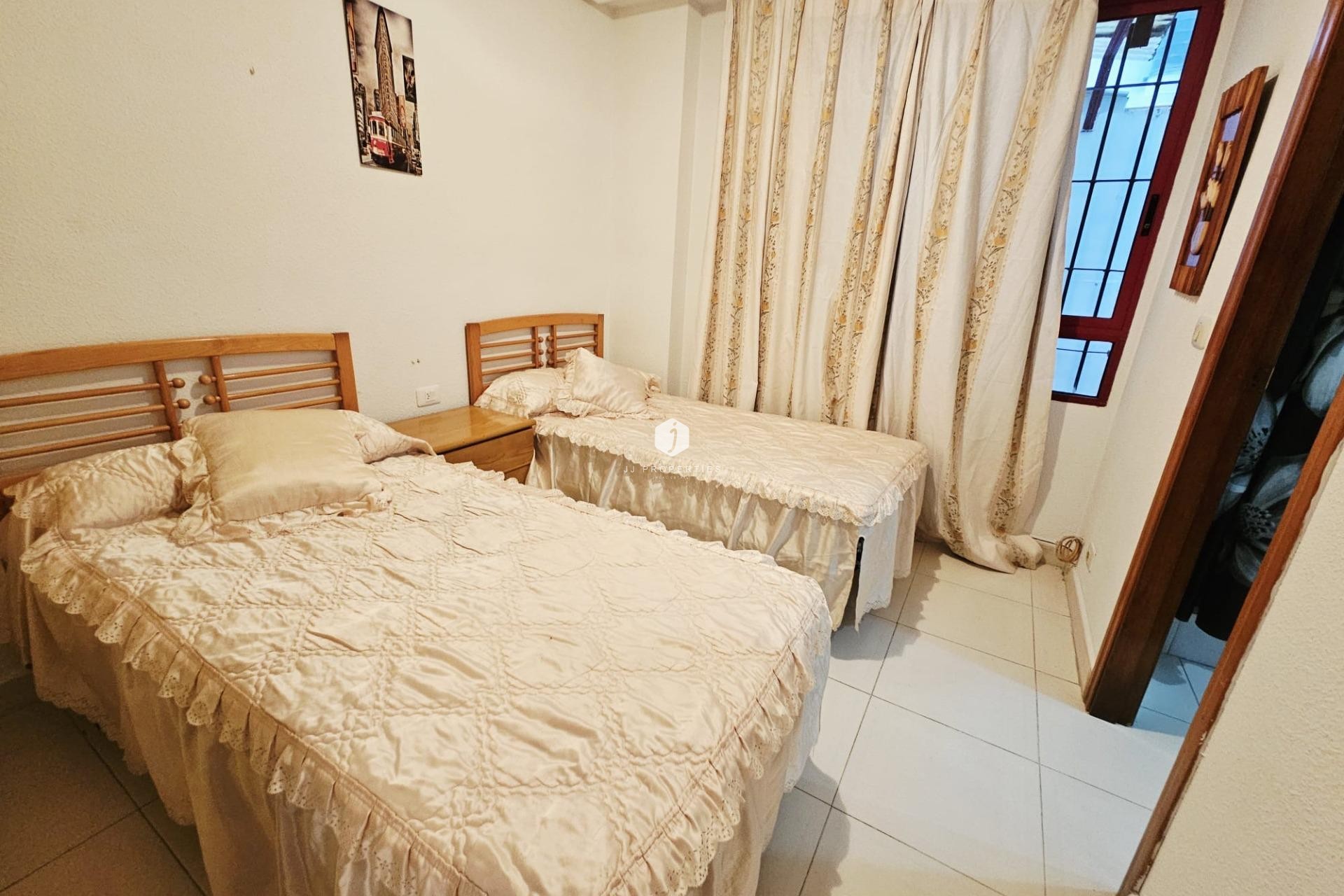 Tweedehands - Appartement / flat -
Guardamar del Segura - Pueblo