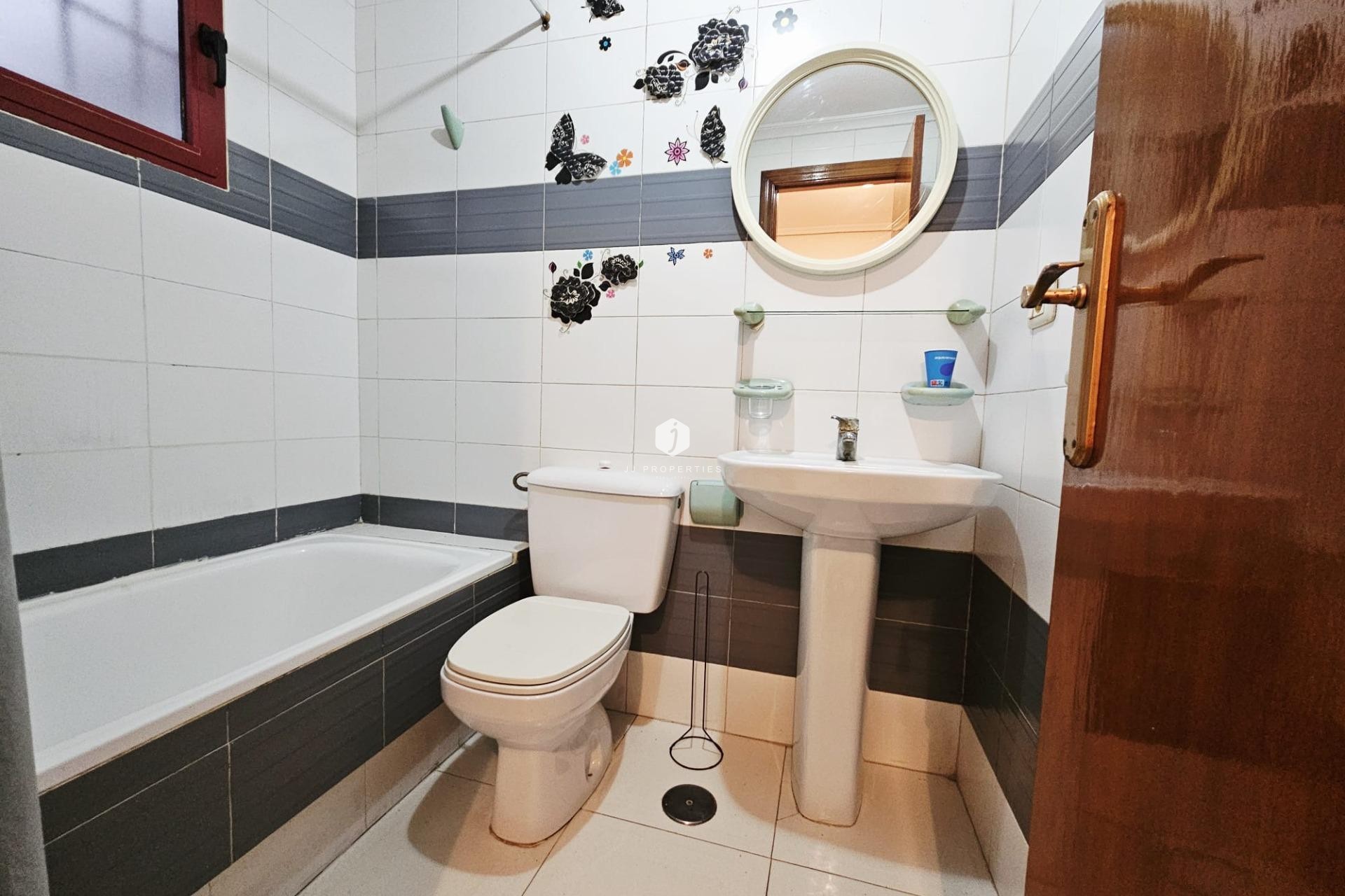 Tweedehands - Appartement / flat -
Guardamar del Segura - Pueblo