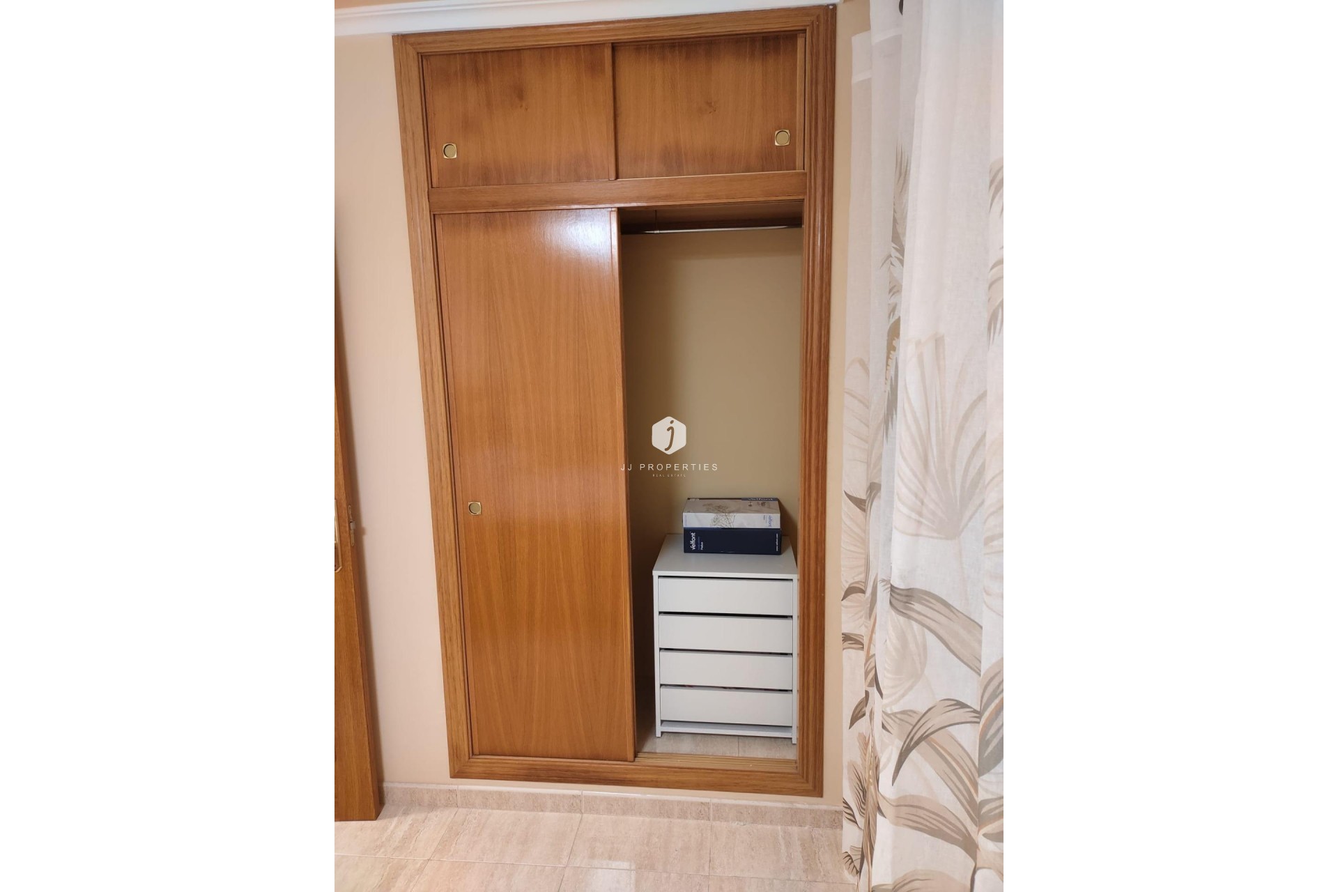 Tweedehands - Appartement / flat -
Guardamar del Segura - puerto deportivo