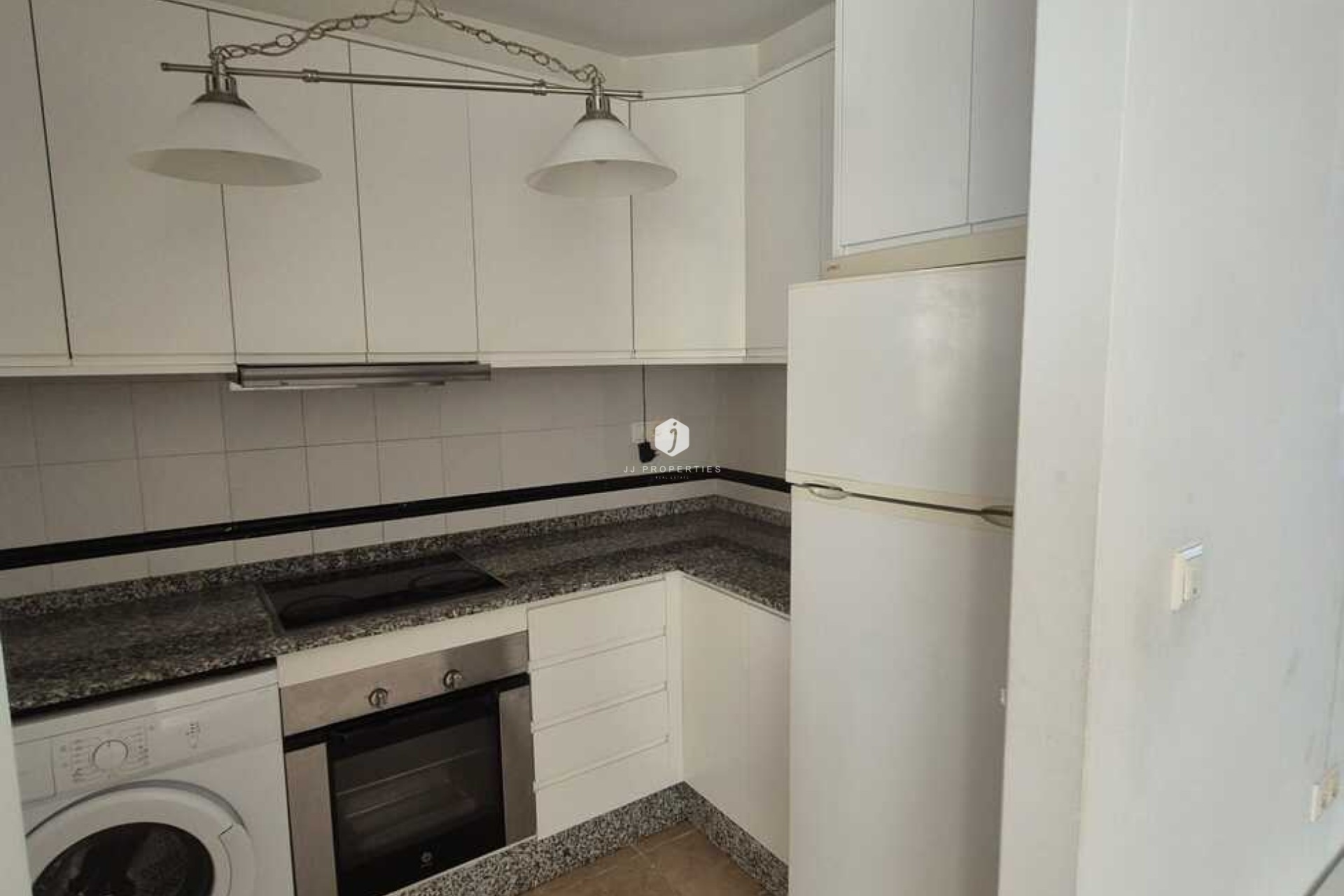 Tweedehands - Appartement / flat -
Jacarilla - Costa Blanca