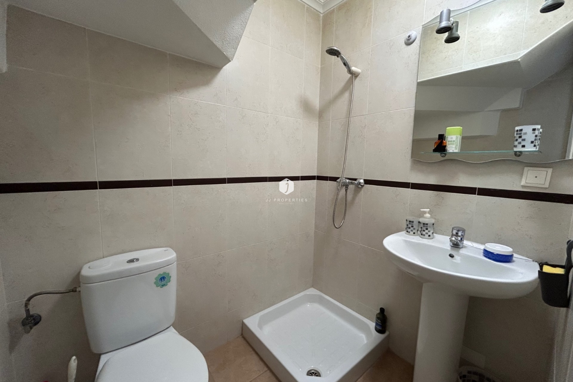 Tweedehands - Appartement / flat -
Jacarilla - Inland