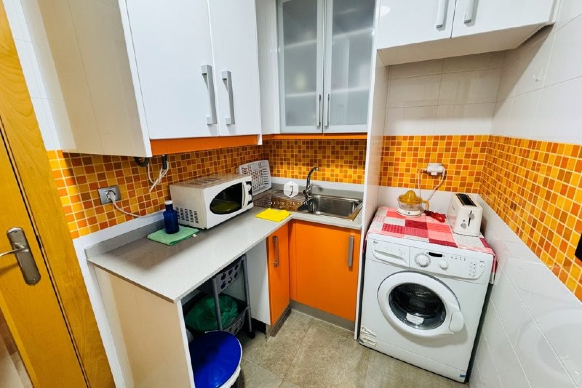 Tweedehands - Appartement / flat -
La Mata - Costa Blanca