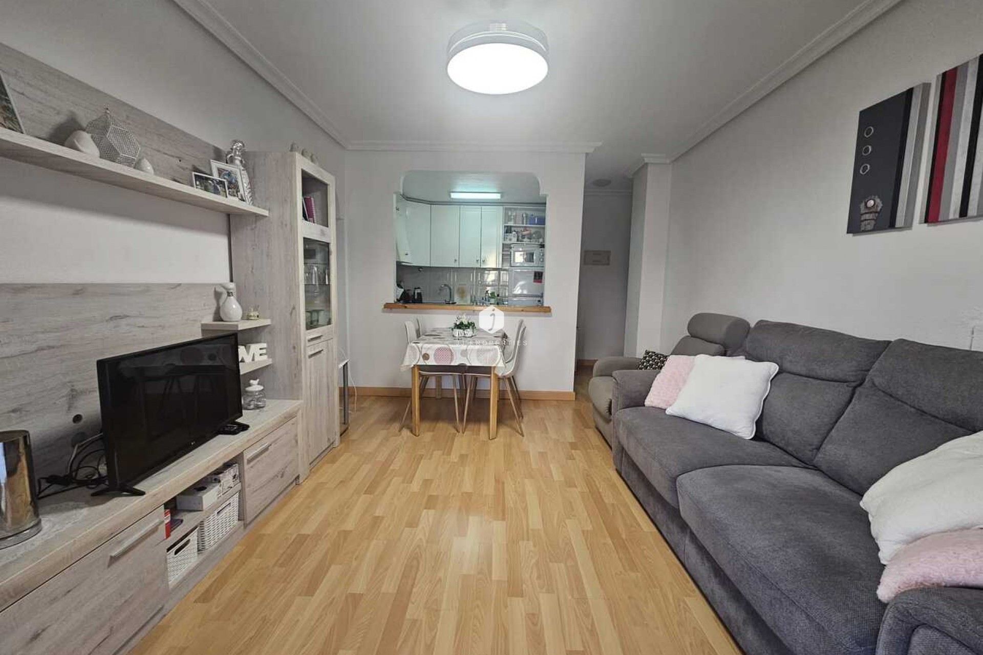 Tweedehands - Appartement / flat -
La Mata - Costa Blanca