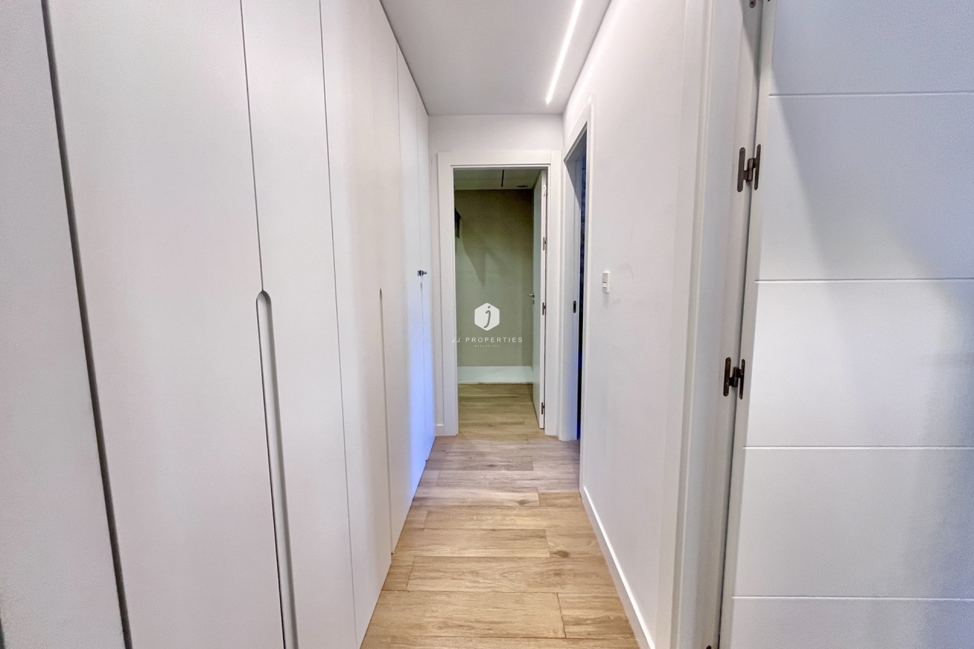 Tweedehands - Appartement / flat -
La Mata - Costa Blanca