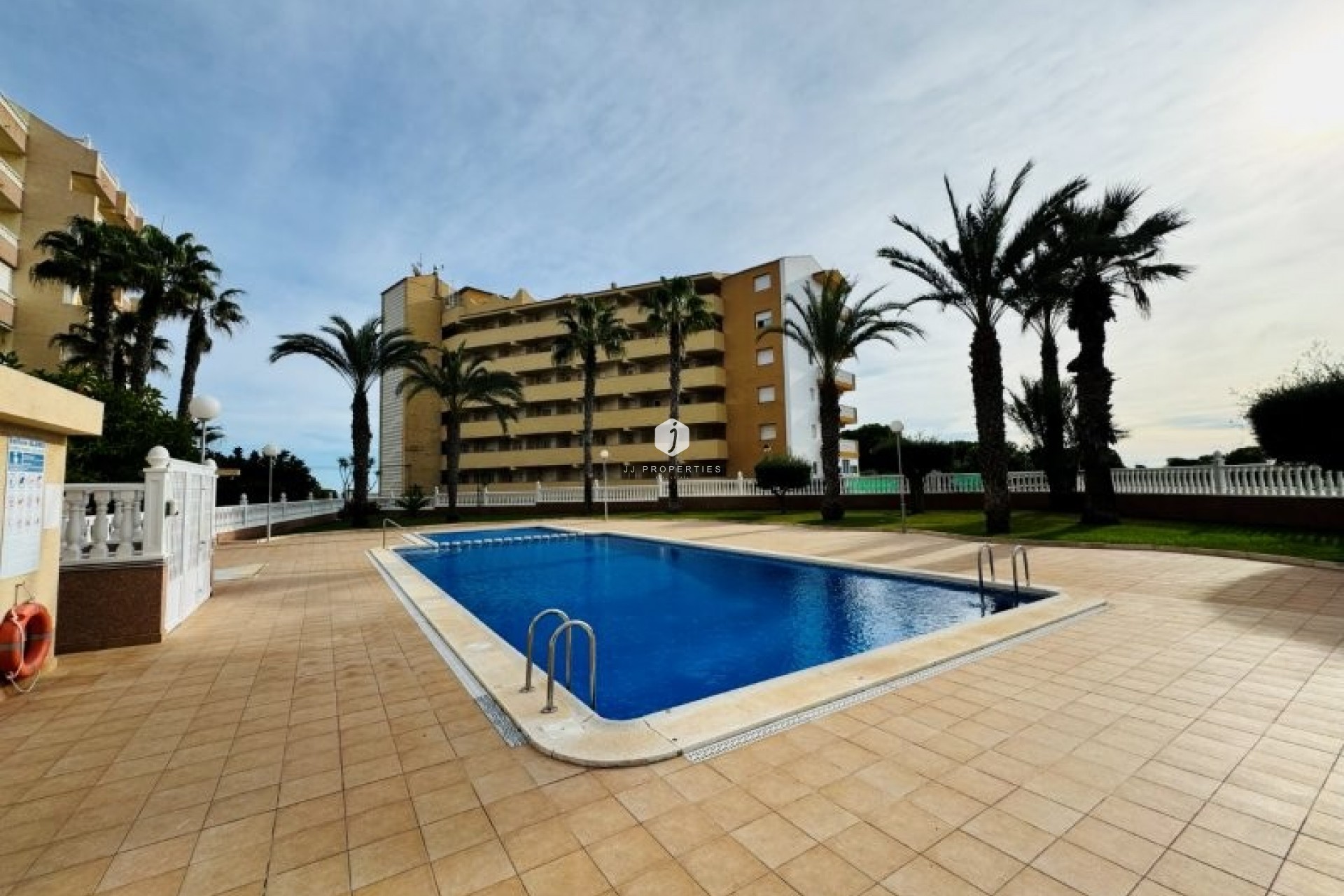 Tweedehands - Appartement / flat -
La Mata - Costa Blanca