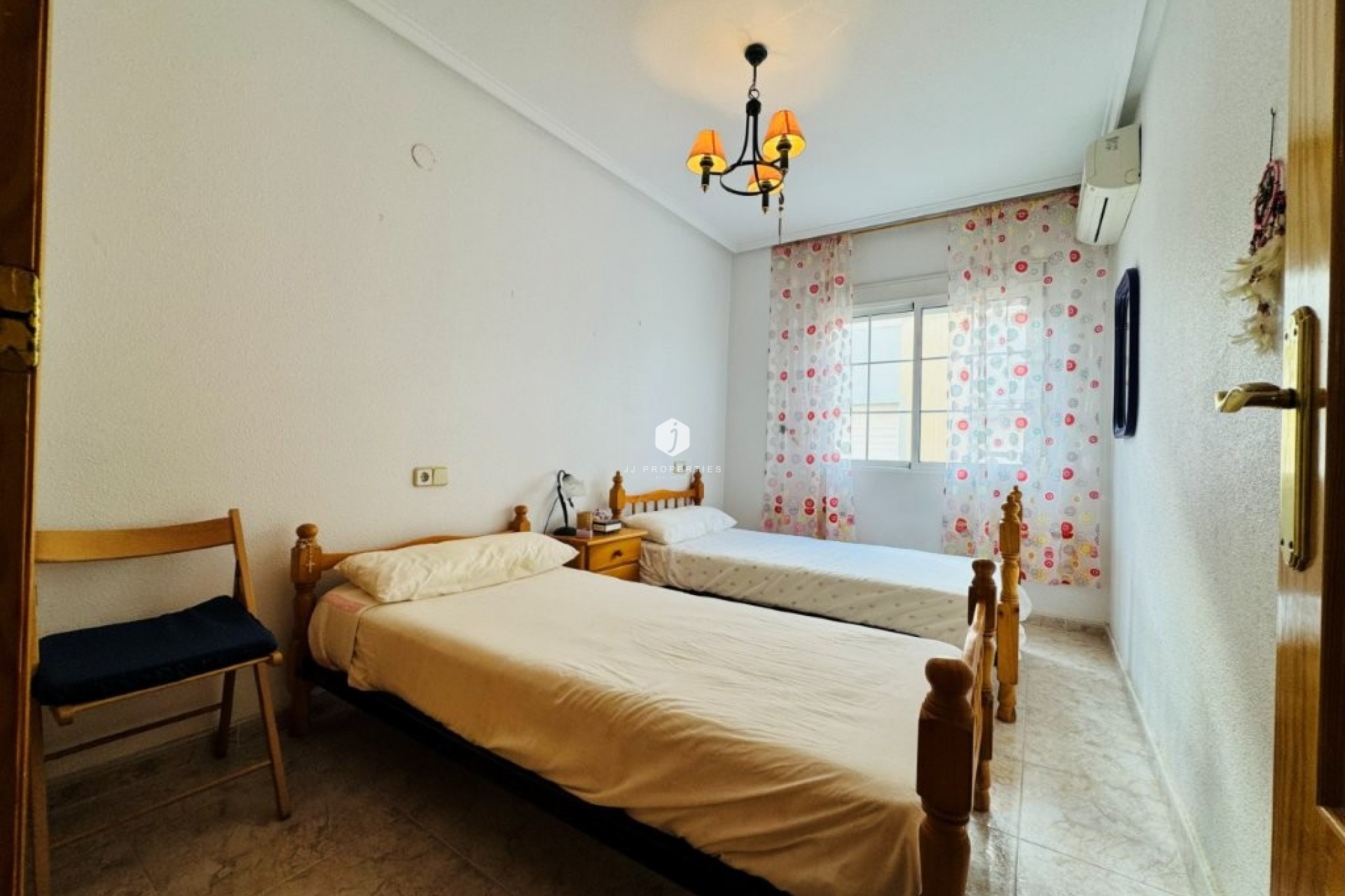 Tweedehands - Appartement / flat -
La Mata - Costa Blanca