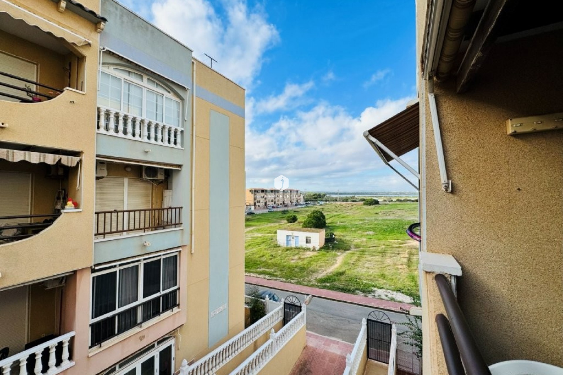 Tweedehands - Appartement / flat -
La Mata - Costa Blanca