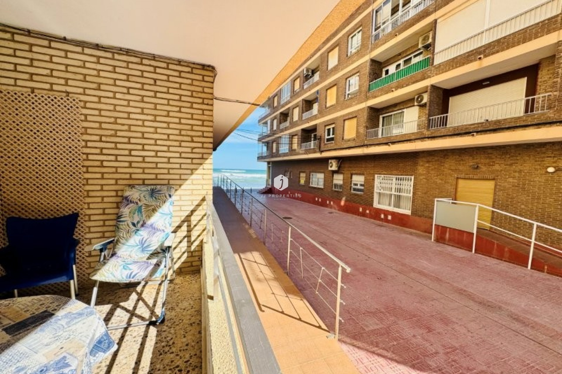 Tweedehands - Appartement / flat -
La Mata - Costa Blanca