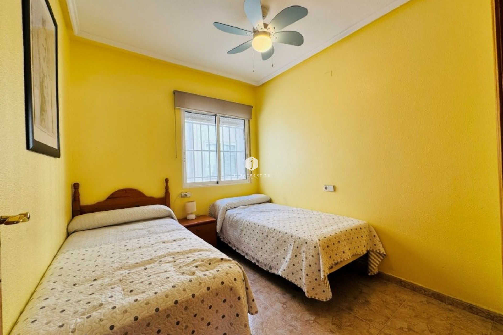 Tweedehands - Appartement / flat -
La Mata - Costa Blanca