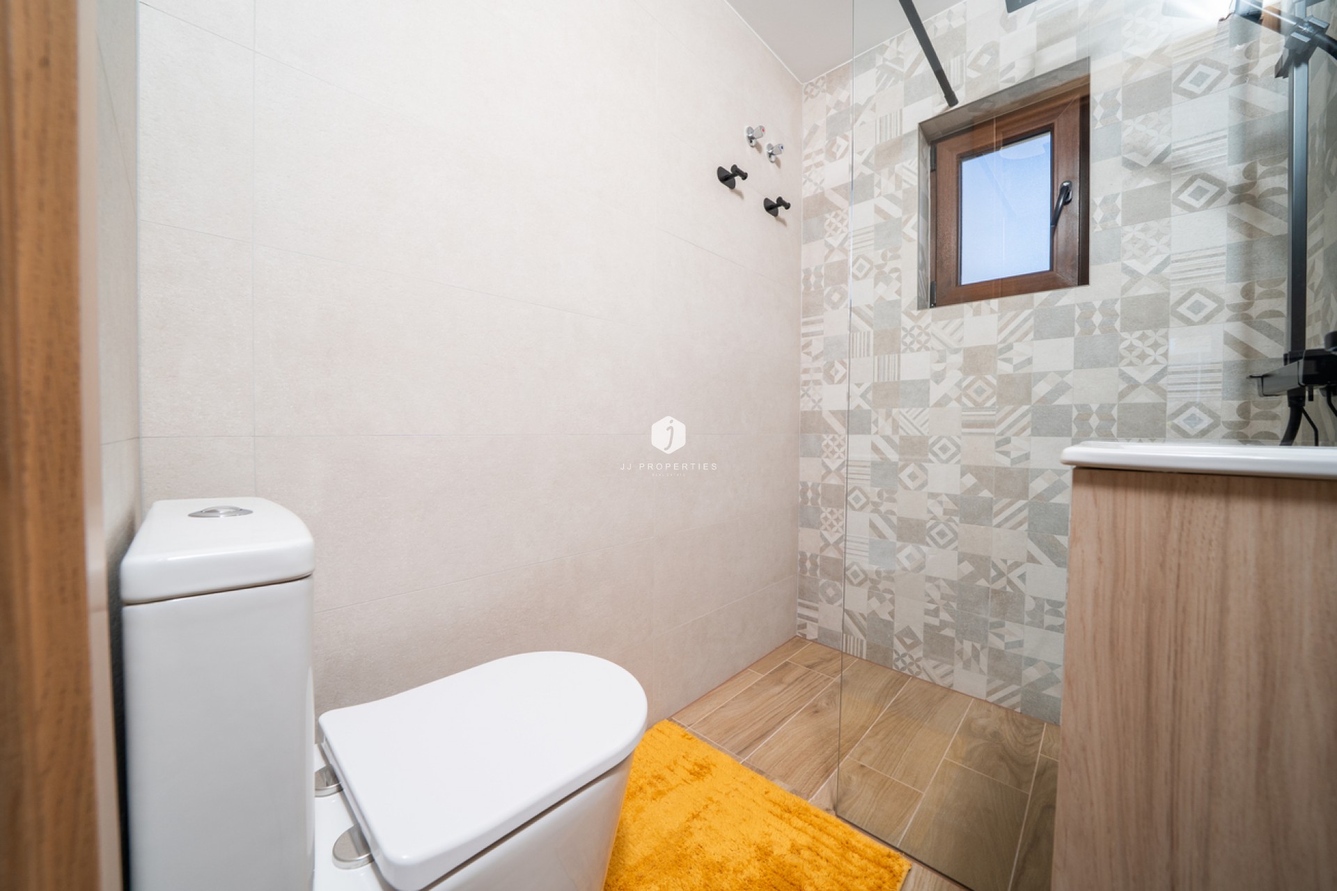 Tweedehands - Appartement / flat -
La Mata - Costa Blanca