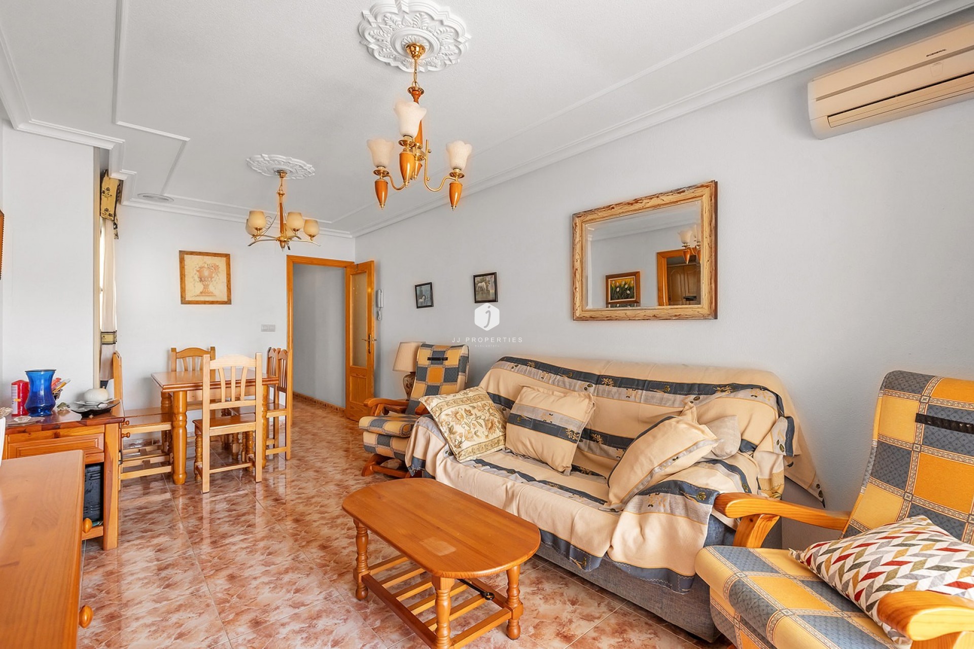 Tweedehands - Appartement / flat -
La Mata - Costa Blanca