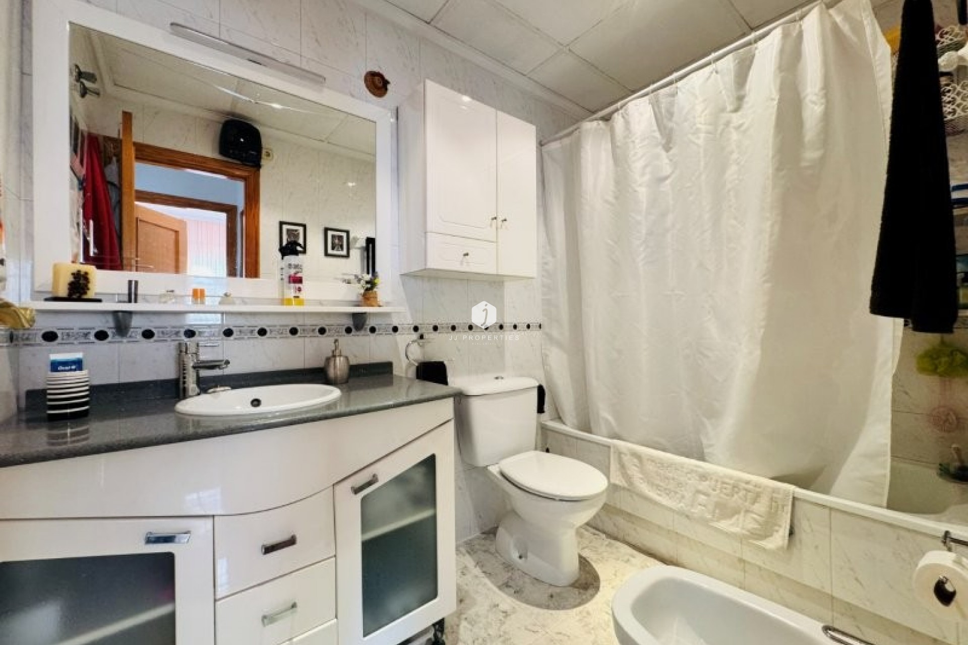 Tweedehands - Appartement / flat -
La Mata - Costa Blanca