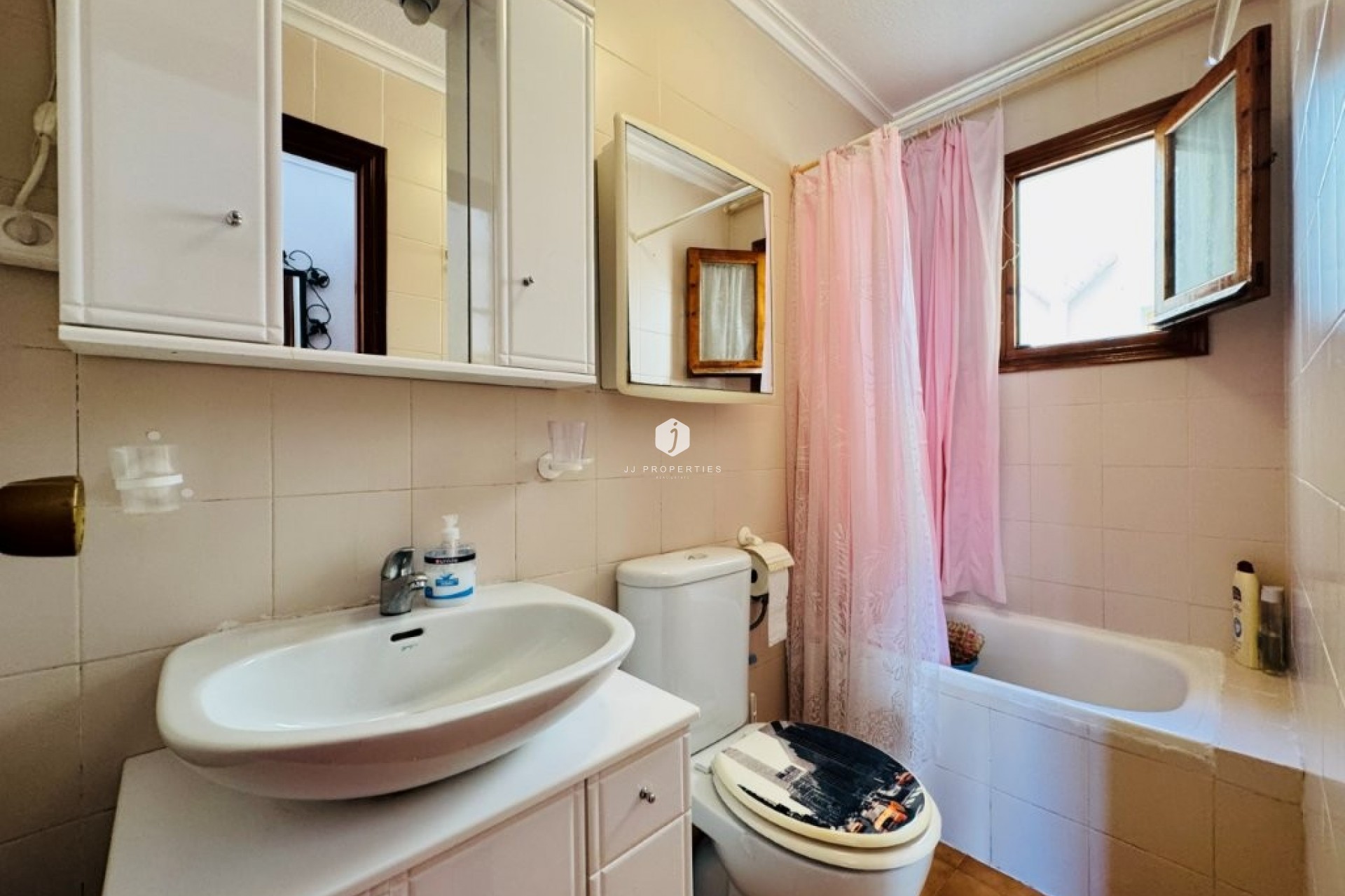 Tweedehands - Appartement / flat -
La Mata - Costa Blanca