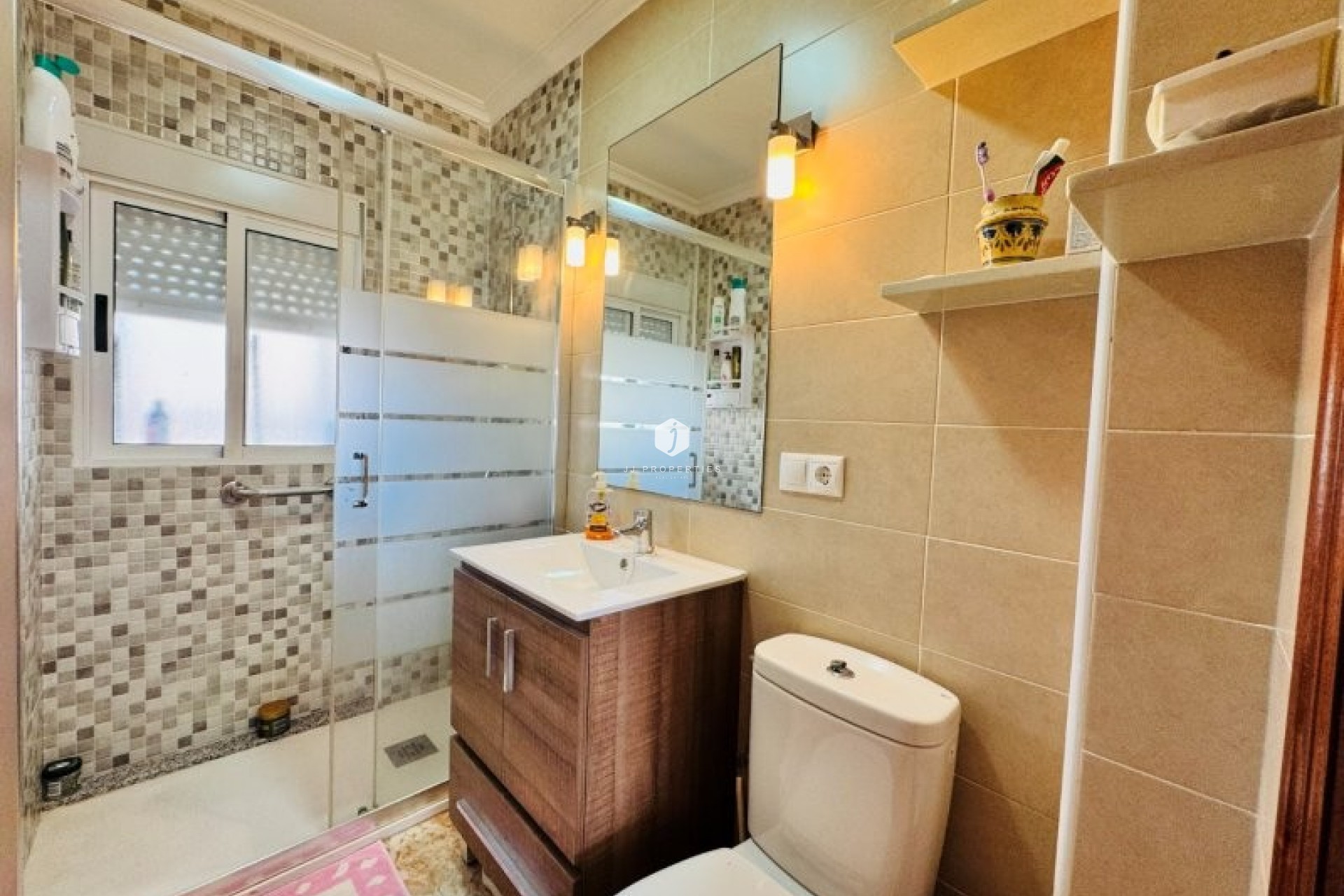 Tweedehands - Appartement / flat -
La Mata - Costa Blanca