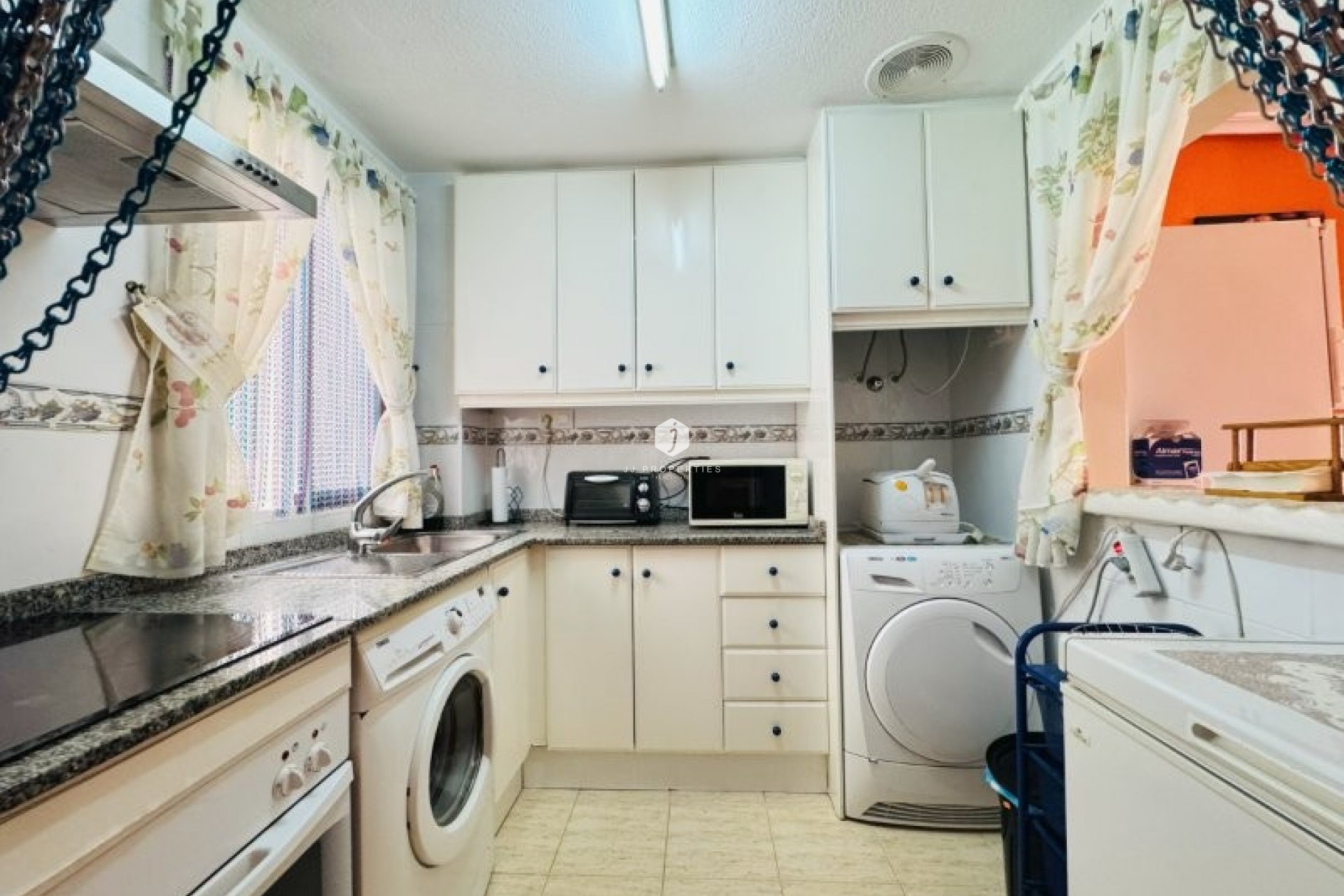 Tweedehands - Appartement / flat -
La Mata - Costa Blanca