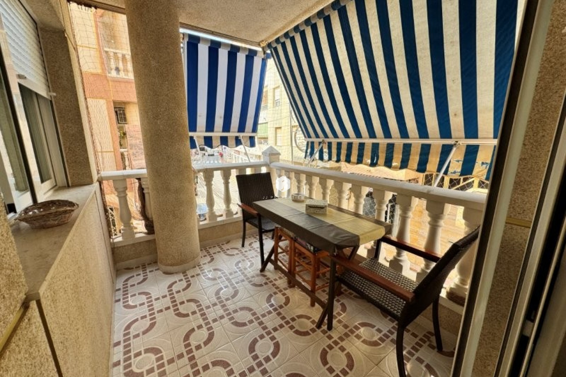 Tweedehands - Appartement / flat -
La Mata - Costa Blanca