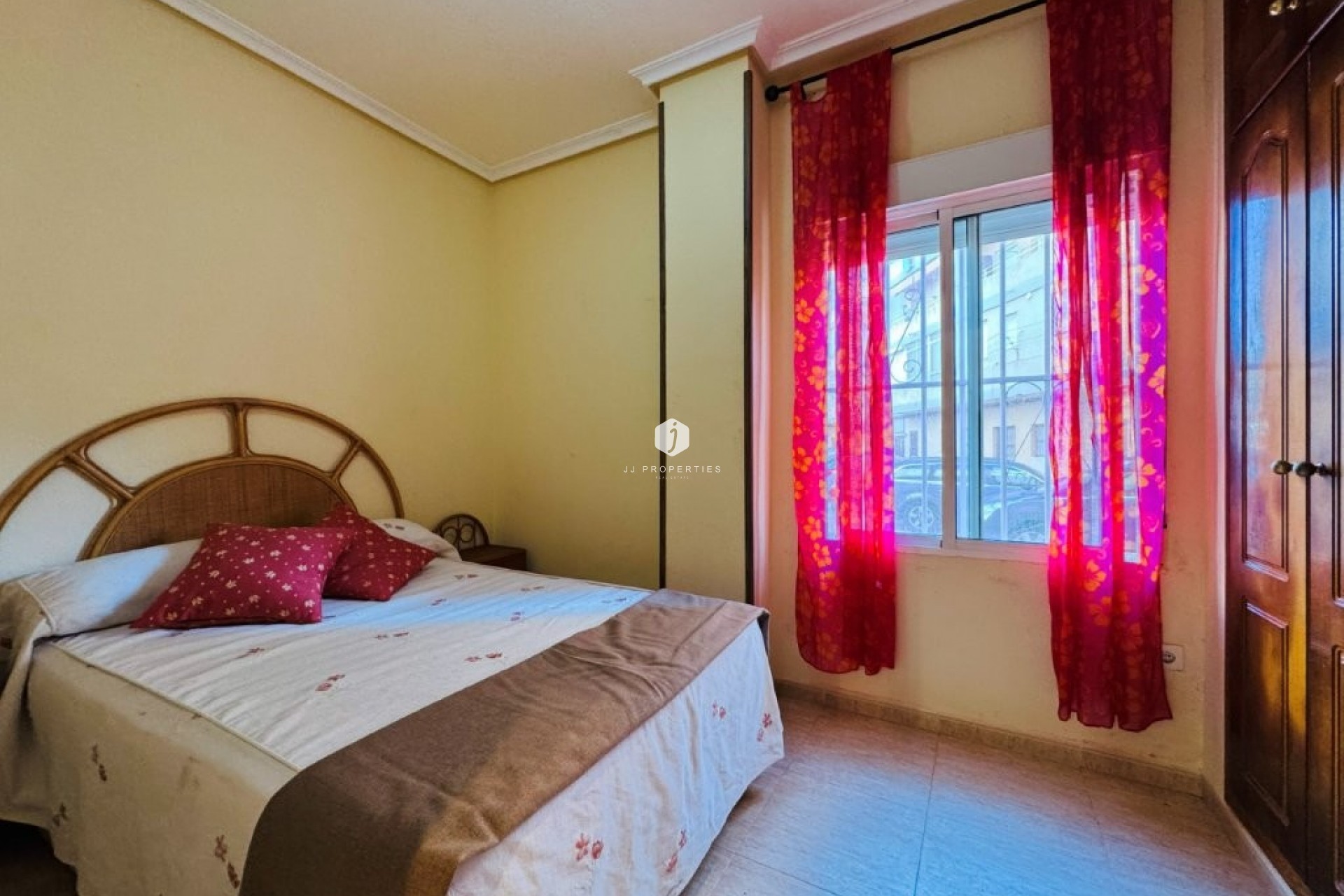 Tweedehands - Appartement / flat -
La Mata - Costa Blanca