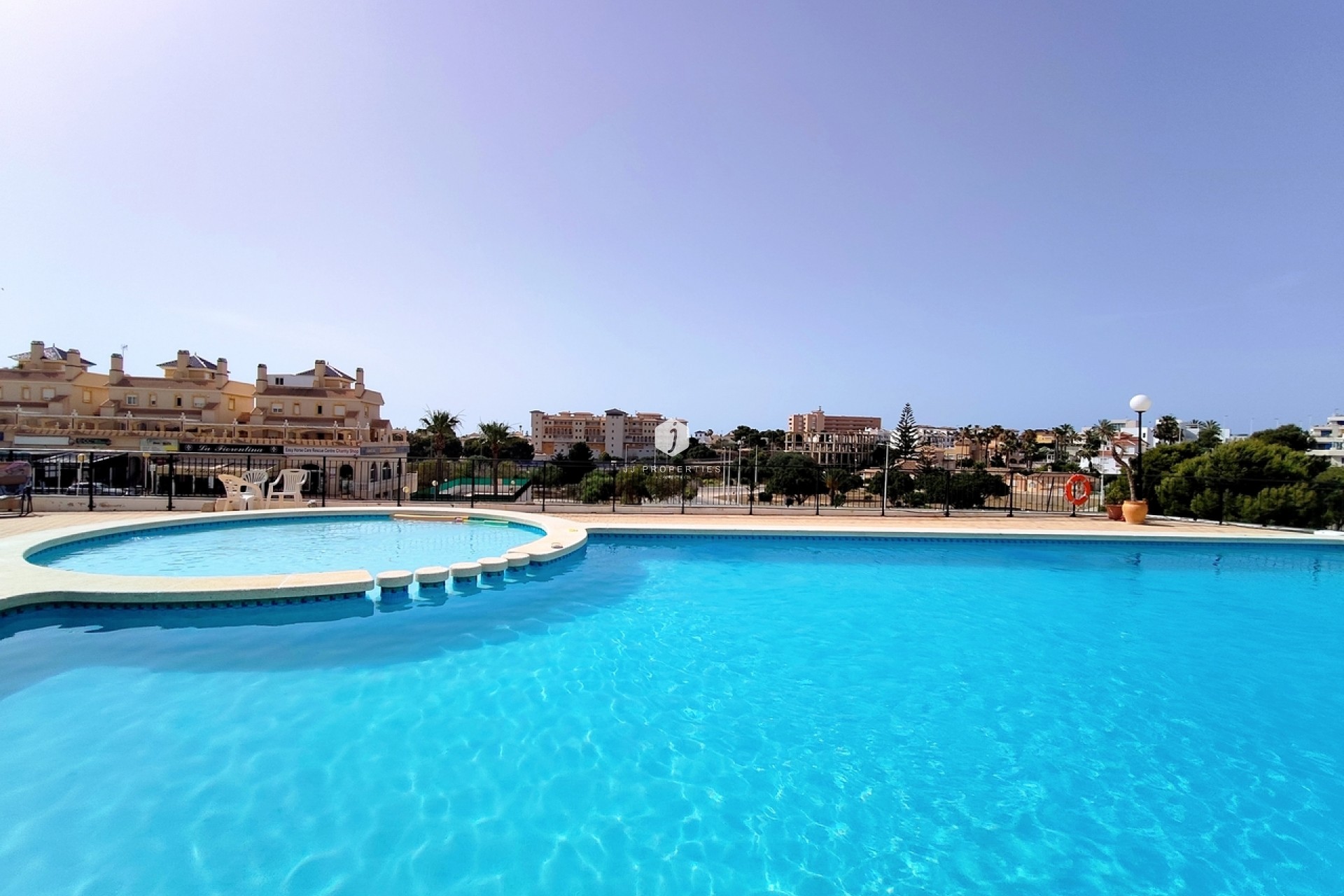 Tweedehands - Appartement / flat -
La Zenia - Costa Blanca