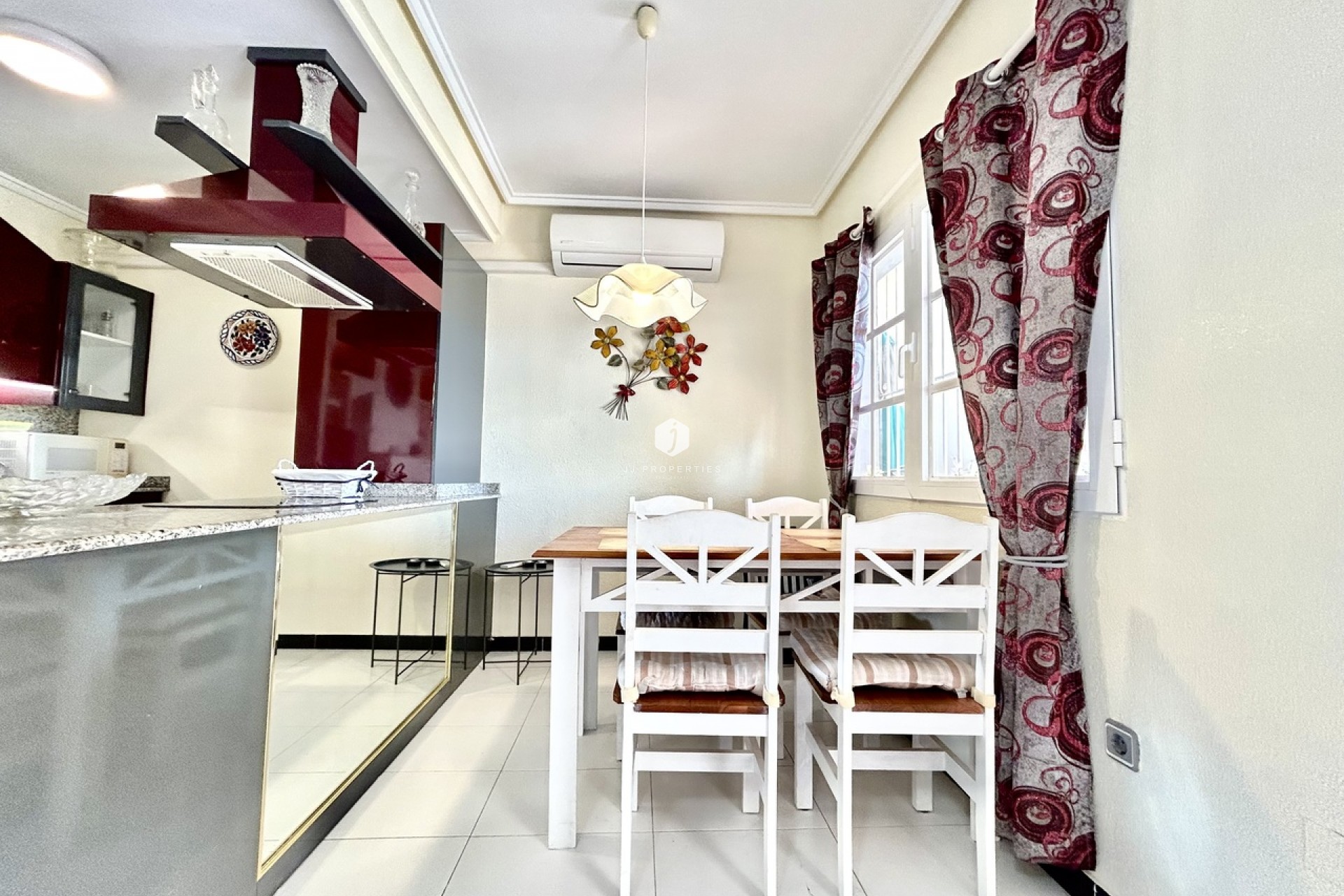 Tweedehands - Appartement / flat -
Los Altos - Costa Blanca