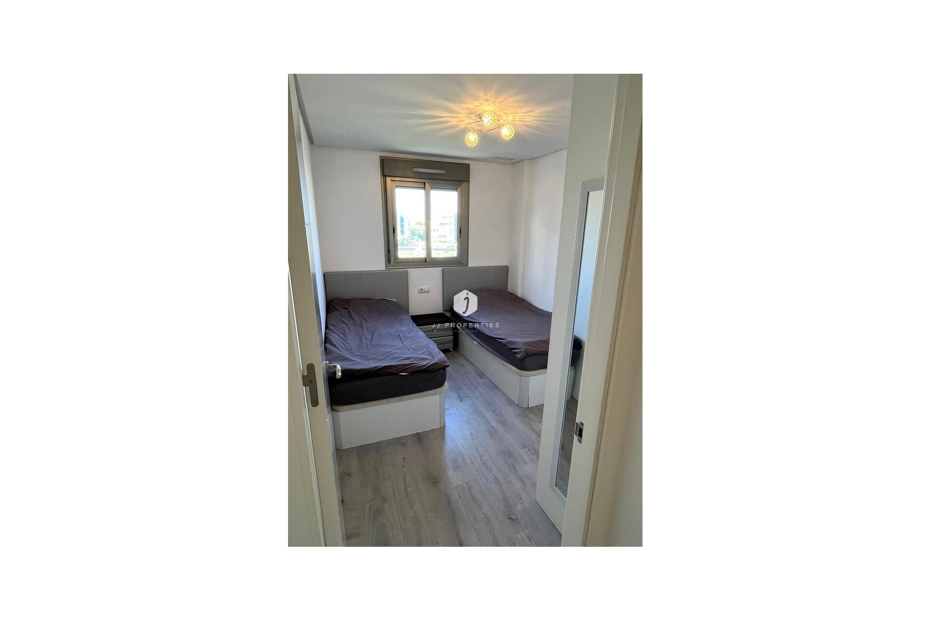 Tweedehands - Appartement / flat -
Los Dolses - Inland