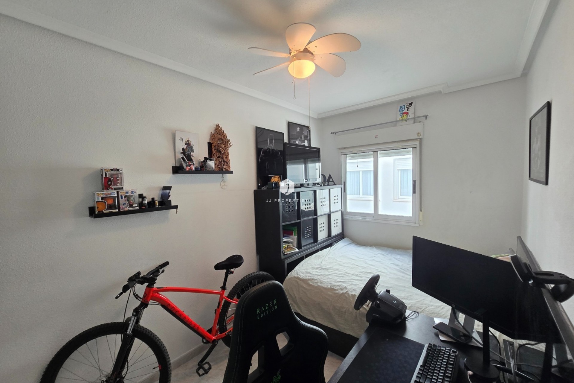 Tweedehands - Appartement / flat -
Los Montesinos *