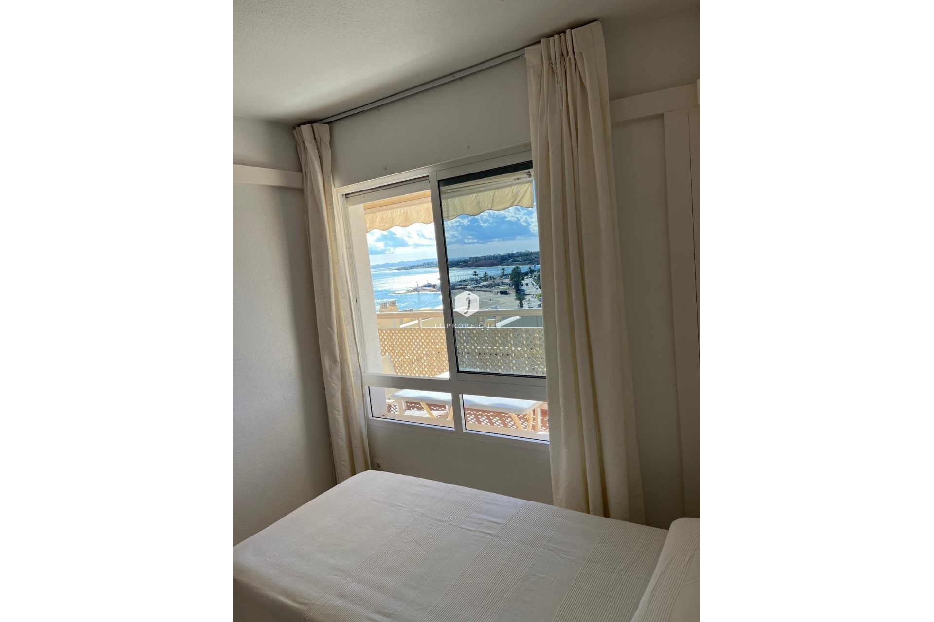 Tweedehands - Appartement / flat -
Orihuela Costa - Campoamor