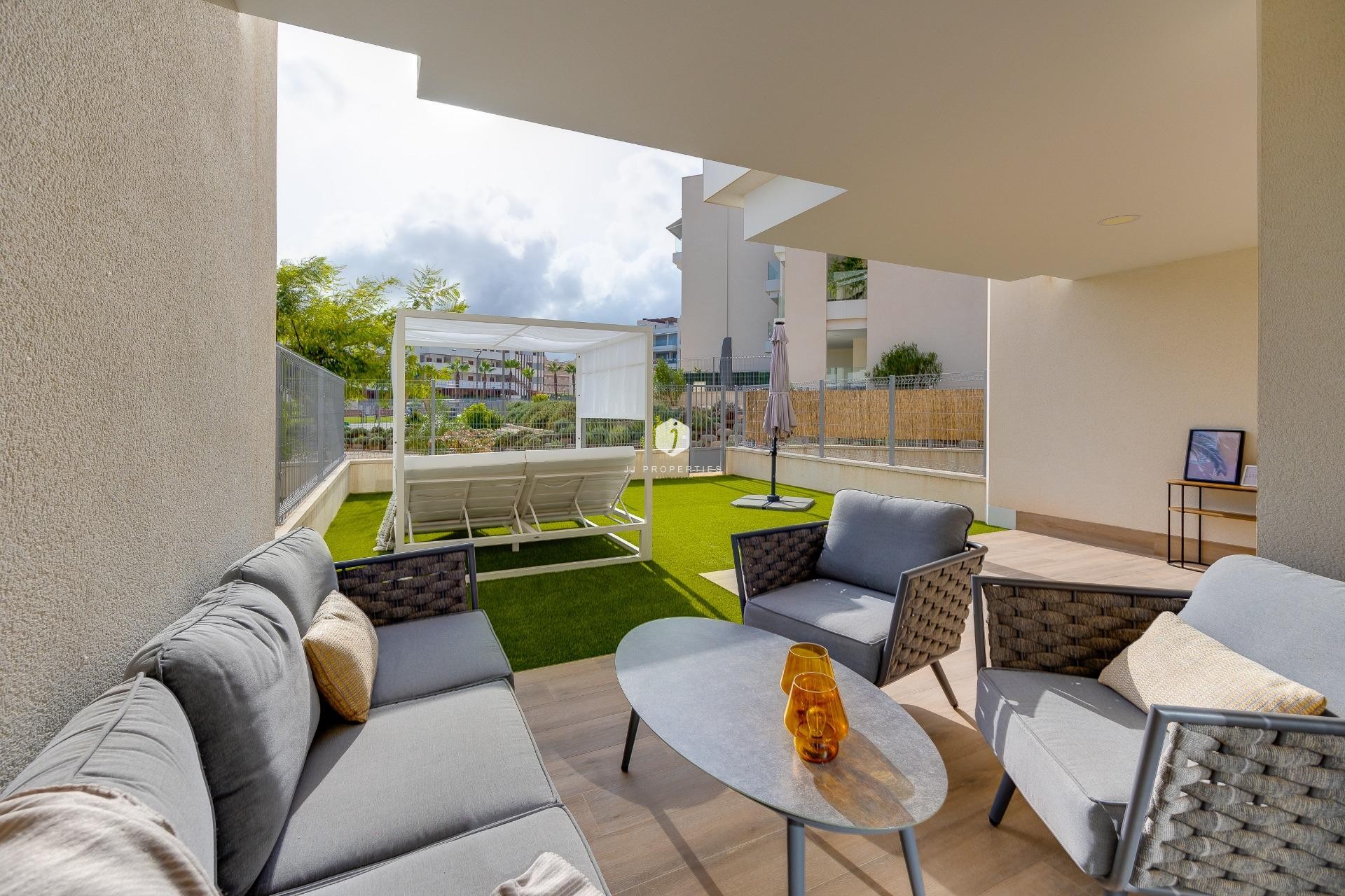 Tweedehands - Appartement / flat -
Orihuela Costa - Villamartín-las Filipinas