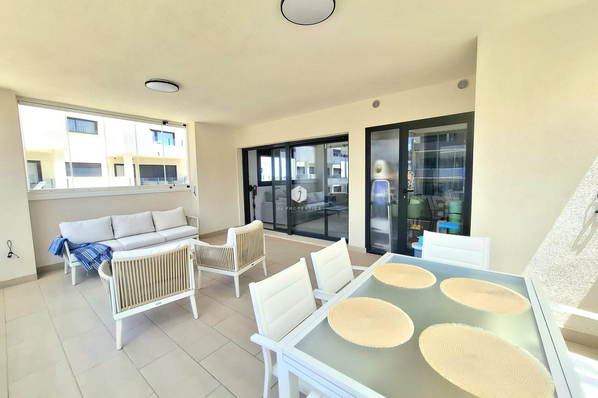 Tweedehands - Appartement / flat -
Orihuela Costa - Villamartín