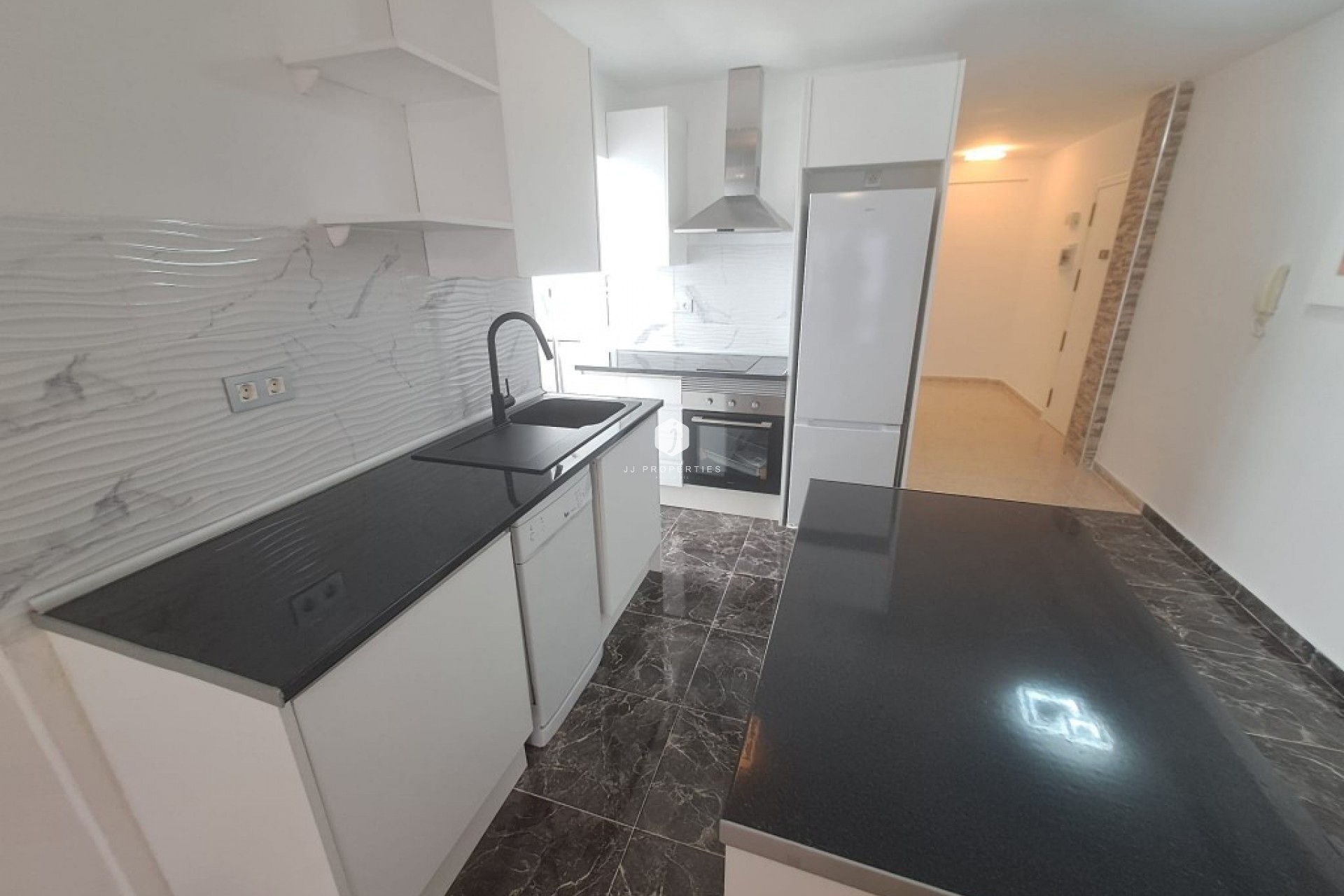 Tweedehands - Appartement / flat -
Playa del Cura - Costa Blanca