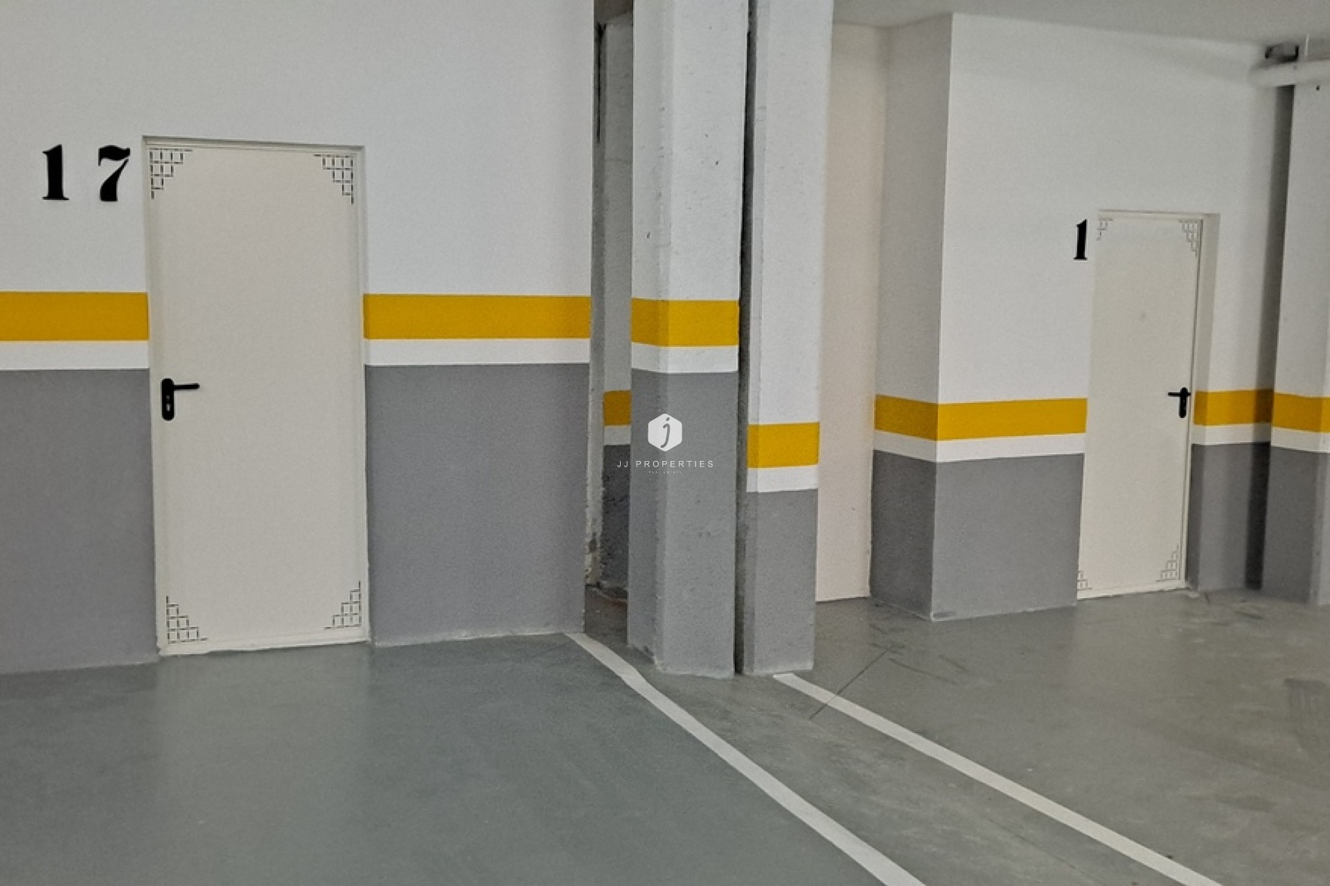 Tweedehands - Appartement / flat -
Playa Flamenca - Costa Blanca