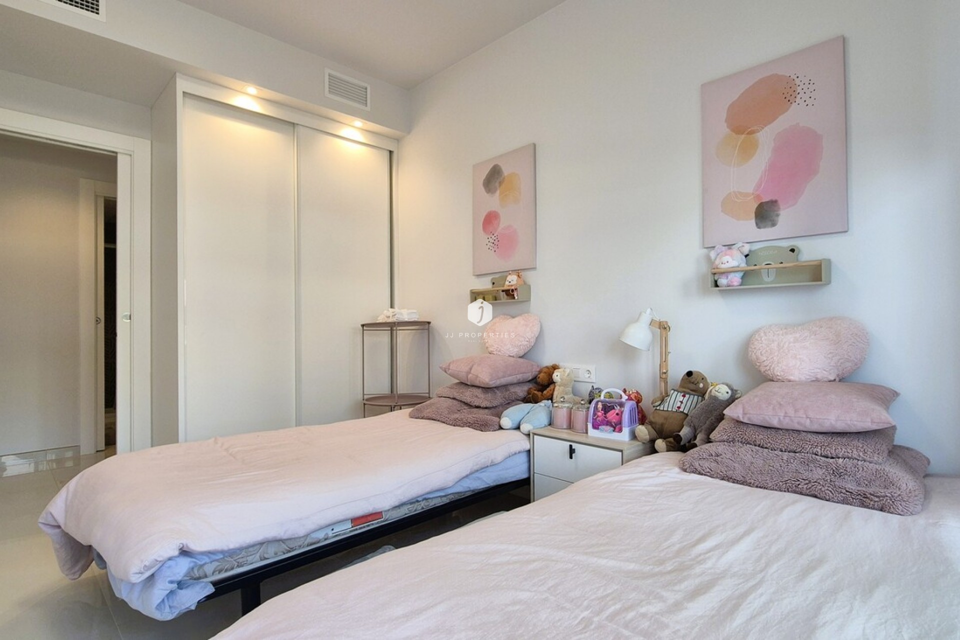 Tweedehands - Appartement / flat -
Playa Flamenca - Costa Blanca