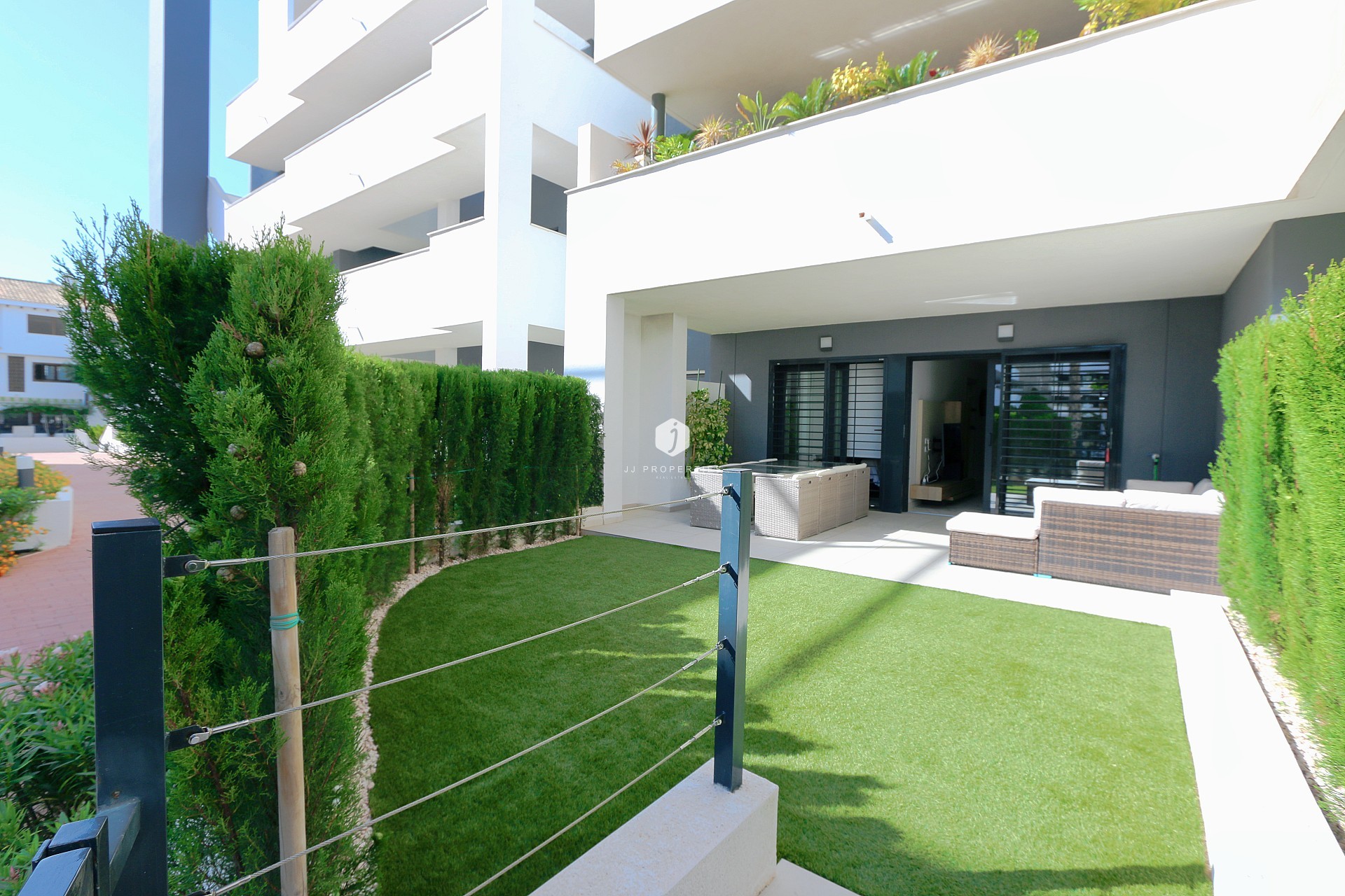 Tweedehands - Appartement / flat -
Playa Flamenca - Costa Blanca