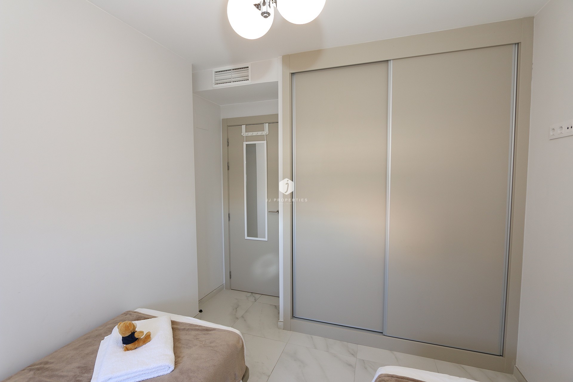Tweedehands - Appartement / flat -
Playa Flamenca - Costa Blanca