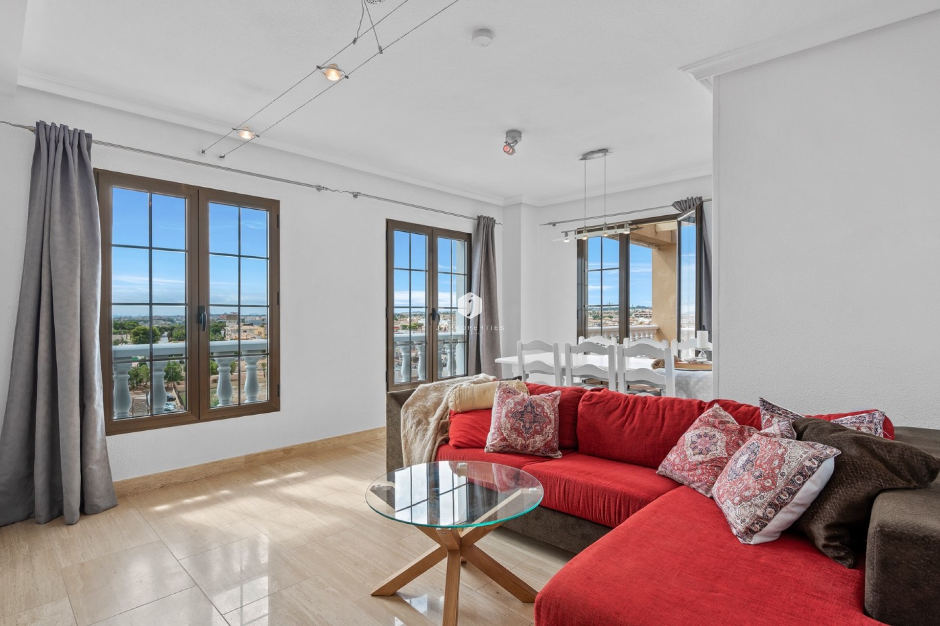 Tweedehands - Appartement / flat -
Punta Prima - Costa Blanca