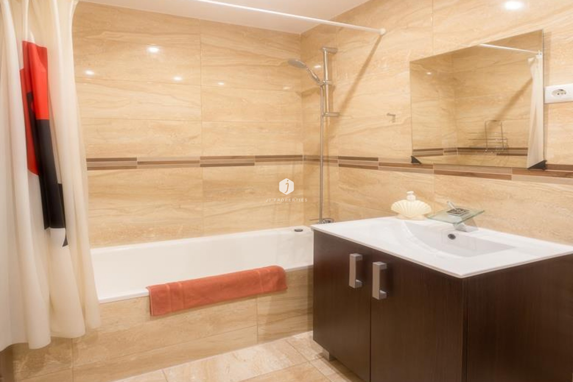 Tweedehands - Appartement / flat -
Punta Prima - Costa Blanca