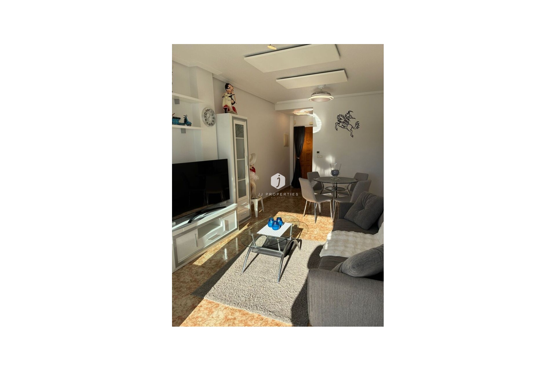 Tweedehands - Appartement / flat -
Punta Prima - Costa Blanca