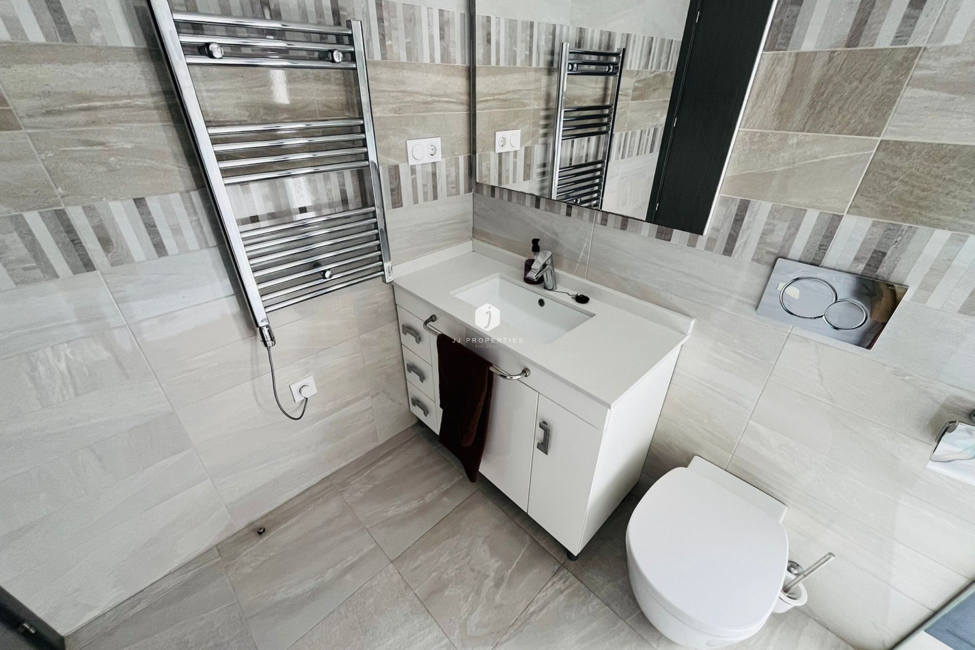 Tweedehands - Appartement / flat -
Punta Prima - Costa Blanca