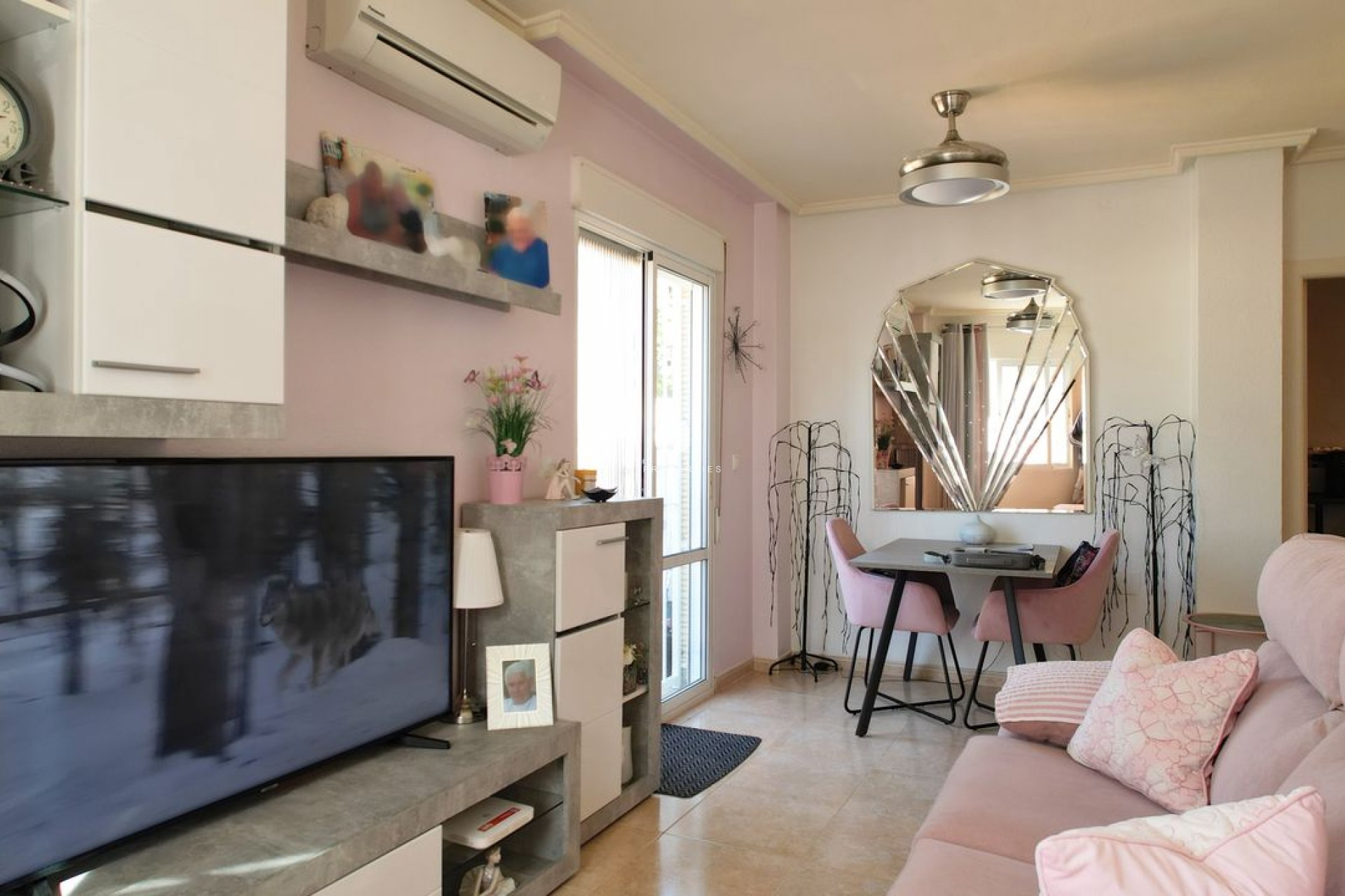 Tweedehands - Appartement / flat -
Rojales - Inland