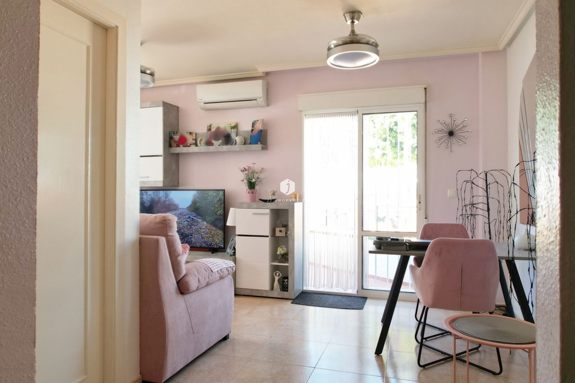 Tweedehands - Appartement / flat -
Rojales - Inland