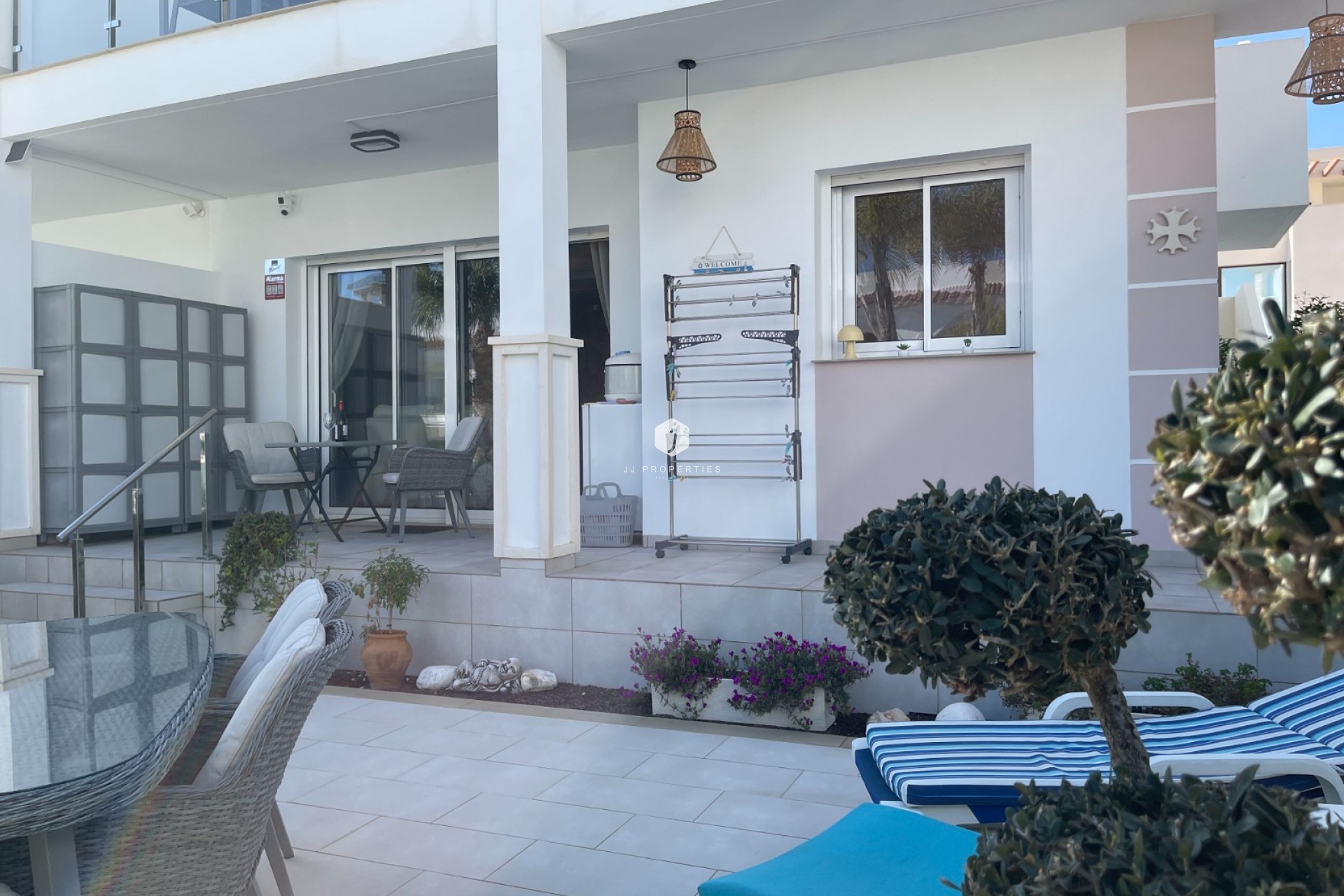 Tweedehands - Appartement / flat -
Rojales - Inland