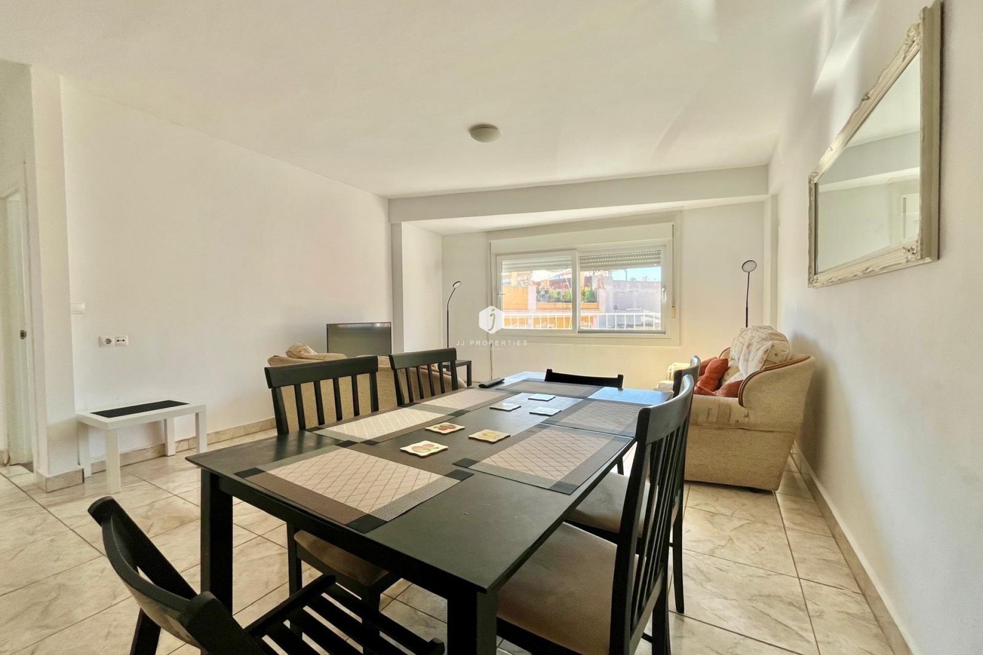 Tweedehands - Appartement / flat -
Rojales
