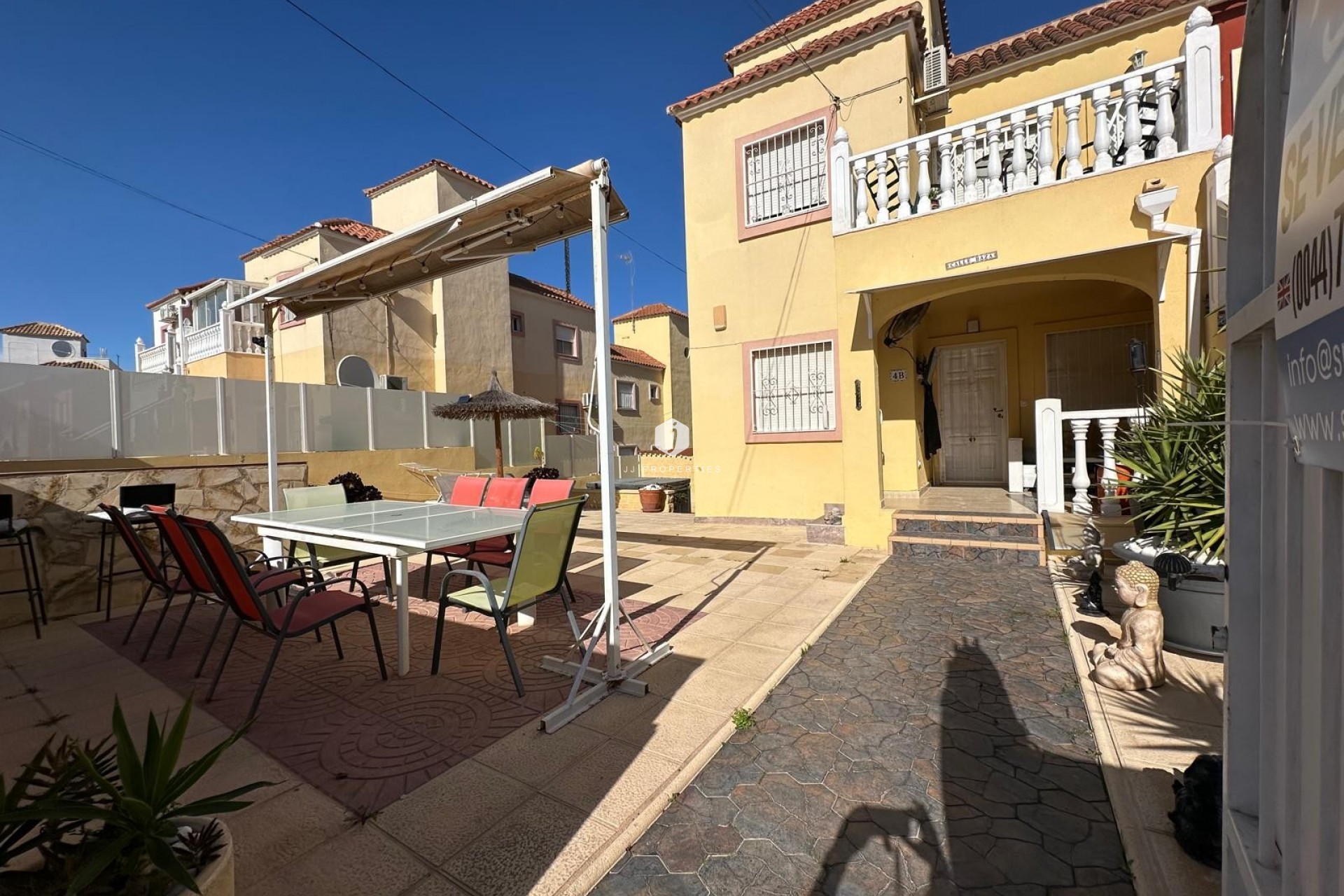 Tweedehands - Appartement / flat -
San Miguel de Salinas - Inland