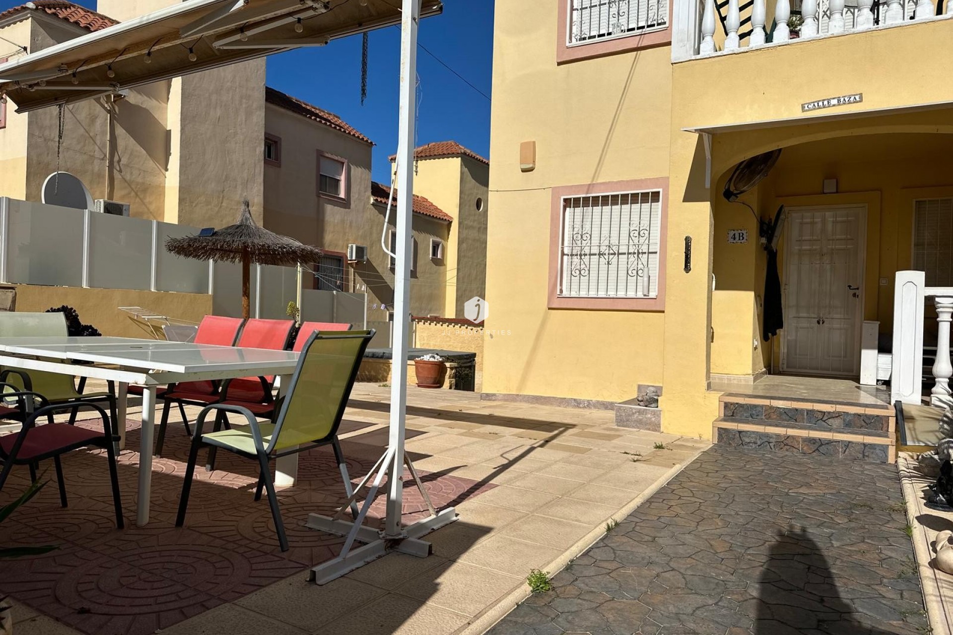 Tweedehands - Appartement / flat -
San Miguel de Salinas - Inland