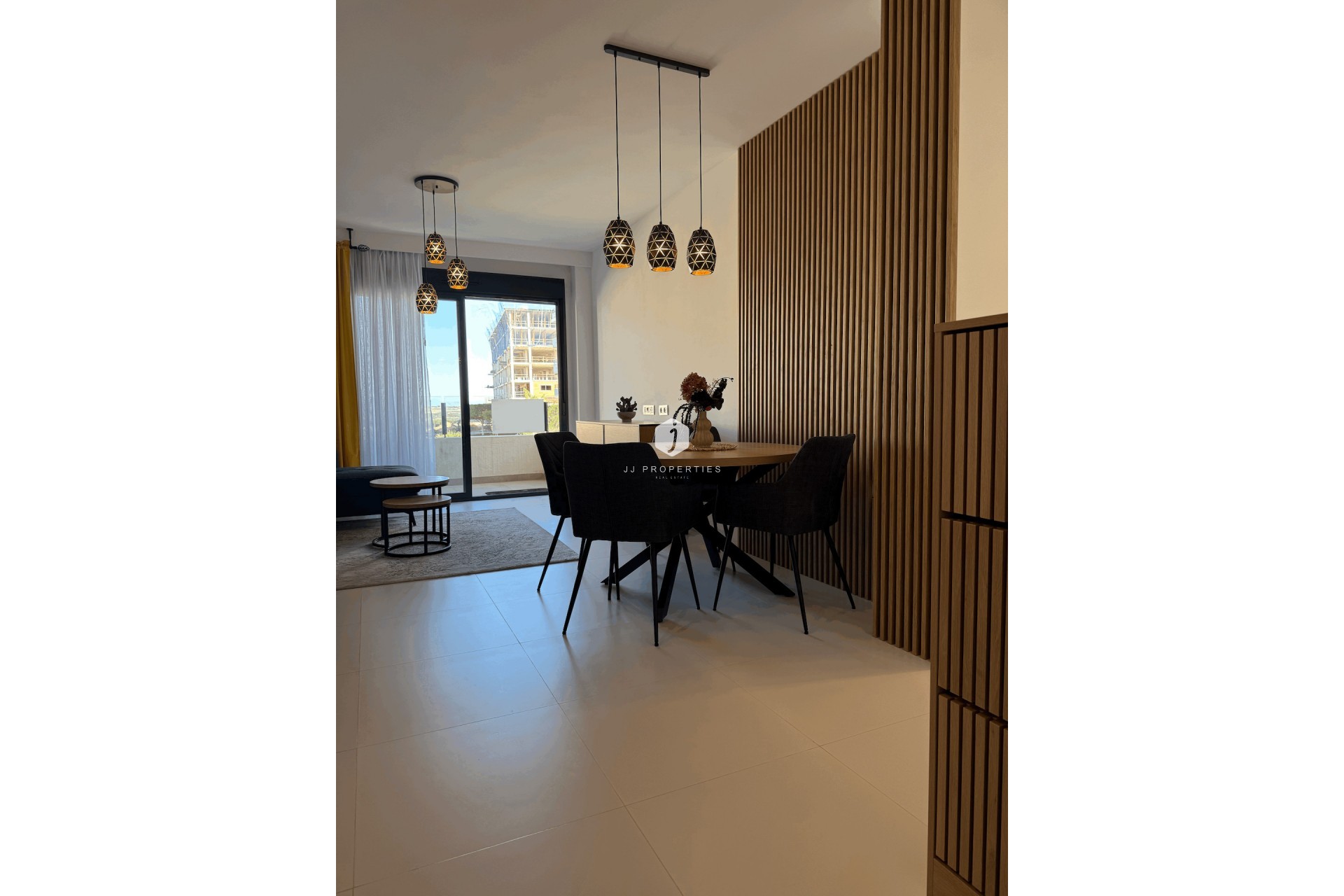 Tweedehands - Appartement / flat -
San Miguel de Salinas - Inland