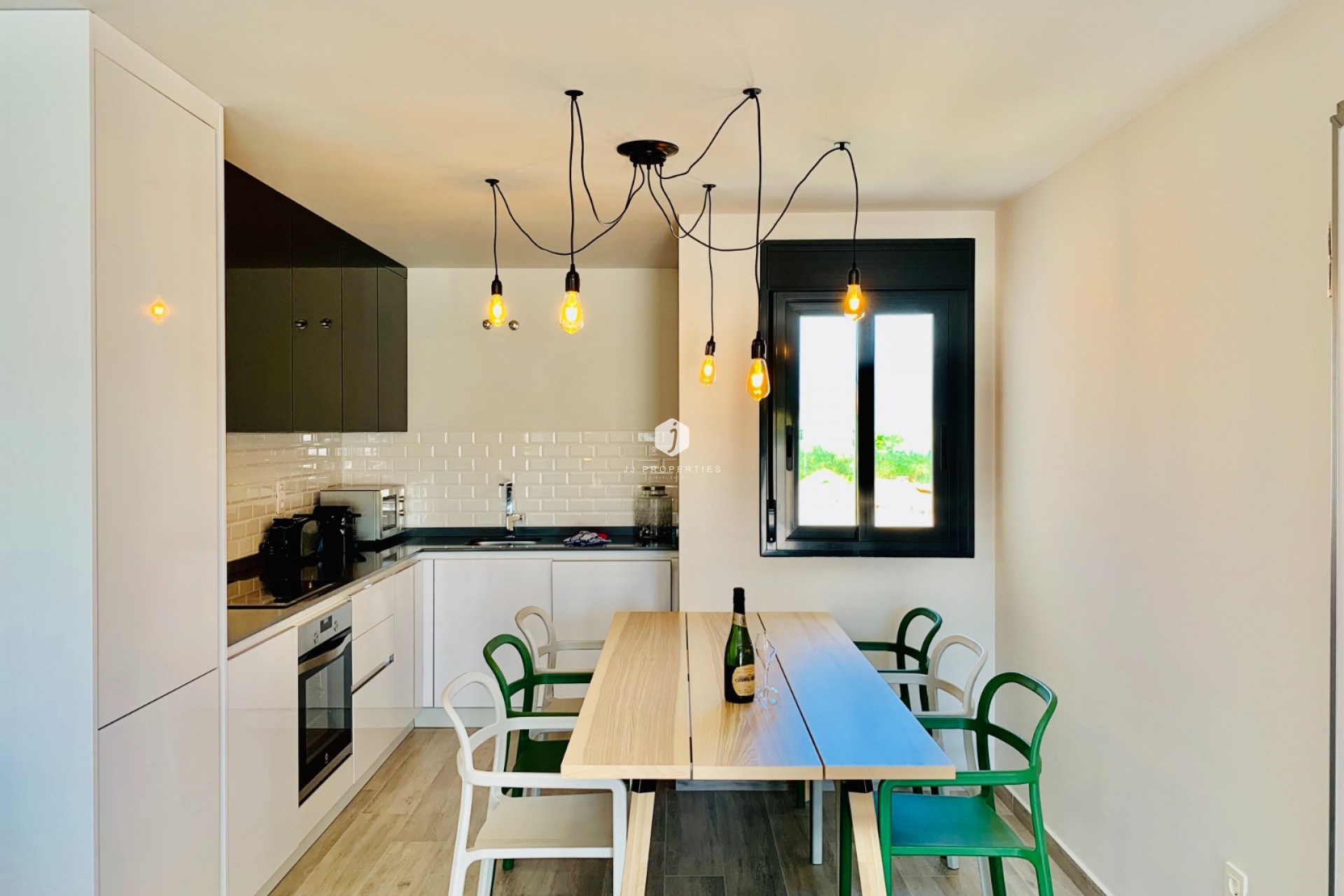 Tweedehands - Appartement / flat -
San Miguel de Salinas - Inland