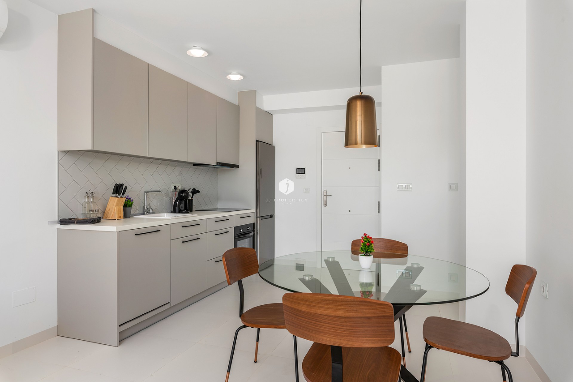 Tweedehands - Appartement / flat -
San Miguel de Salinas - Inland