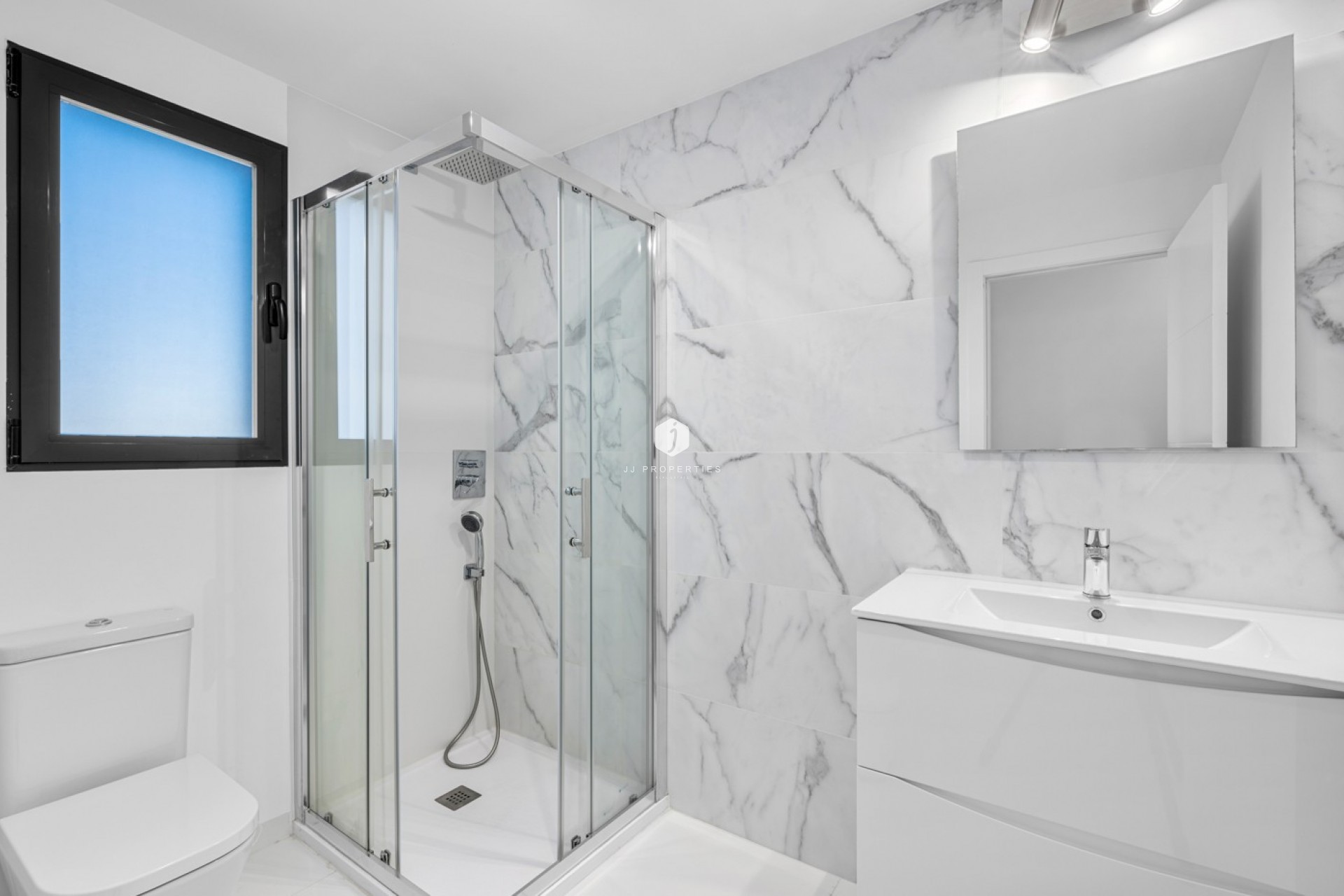 Tweedehands - Appartement / flat -
San Miguel de Salinas - Inland